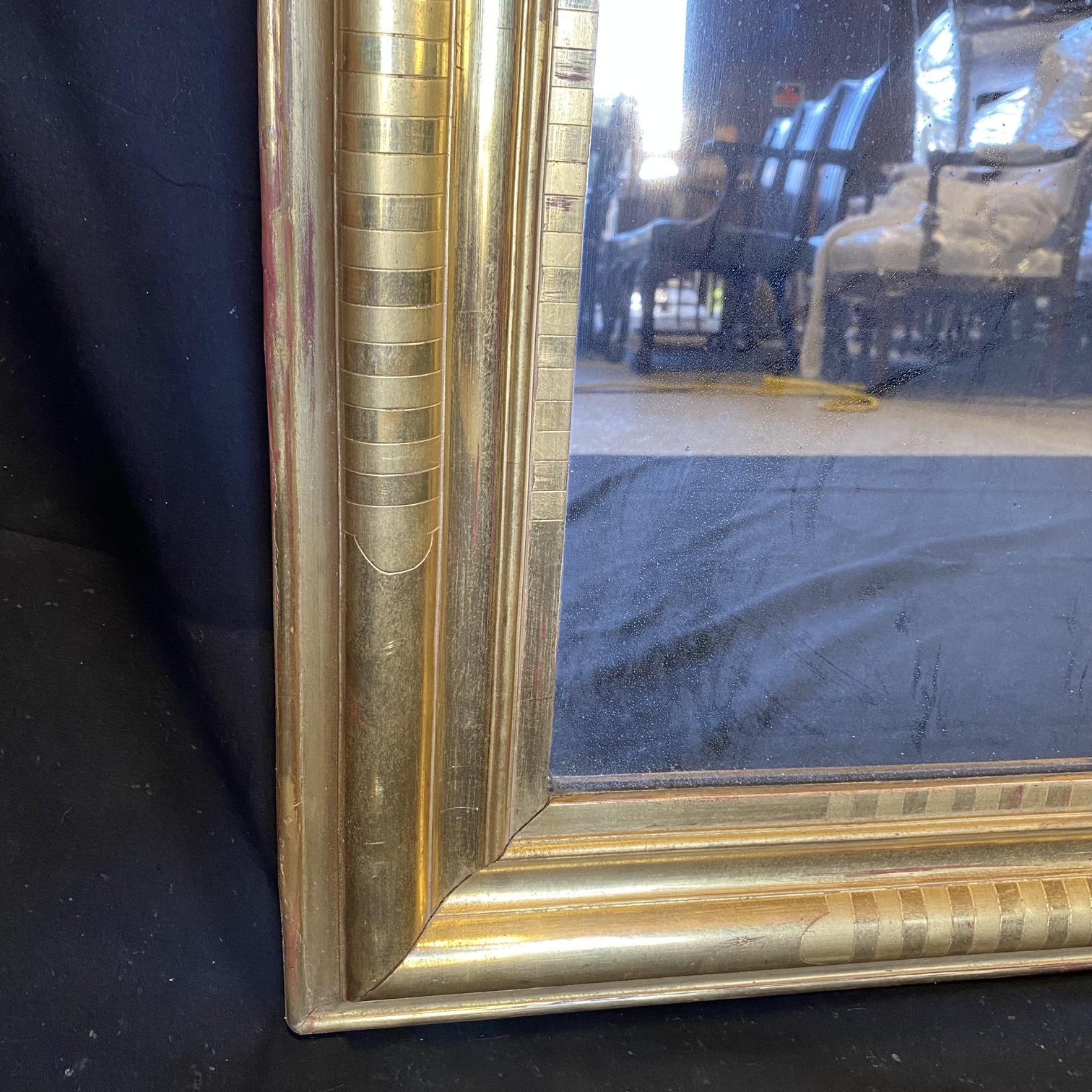 Beautiful Giltwood Louis Philippe French Mirror with Curved Top For Sale 4