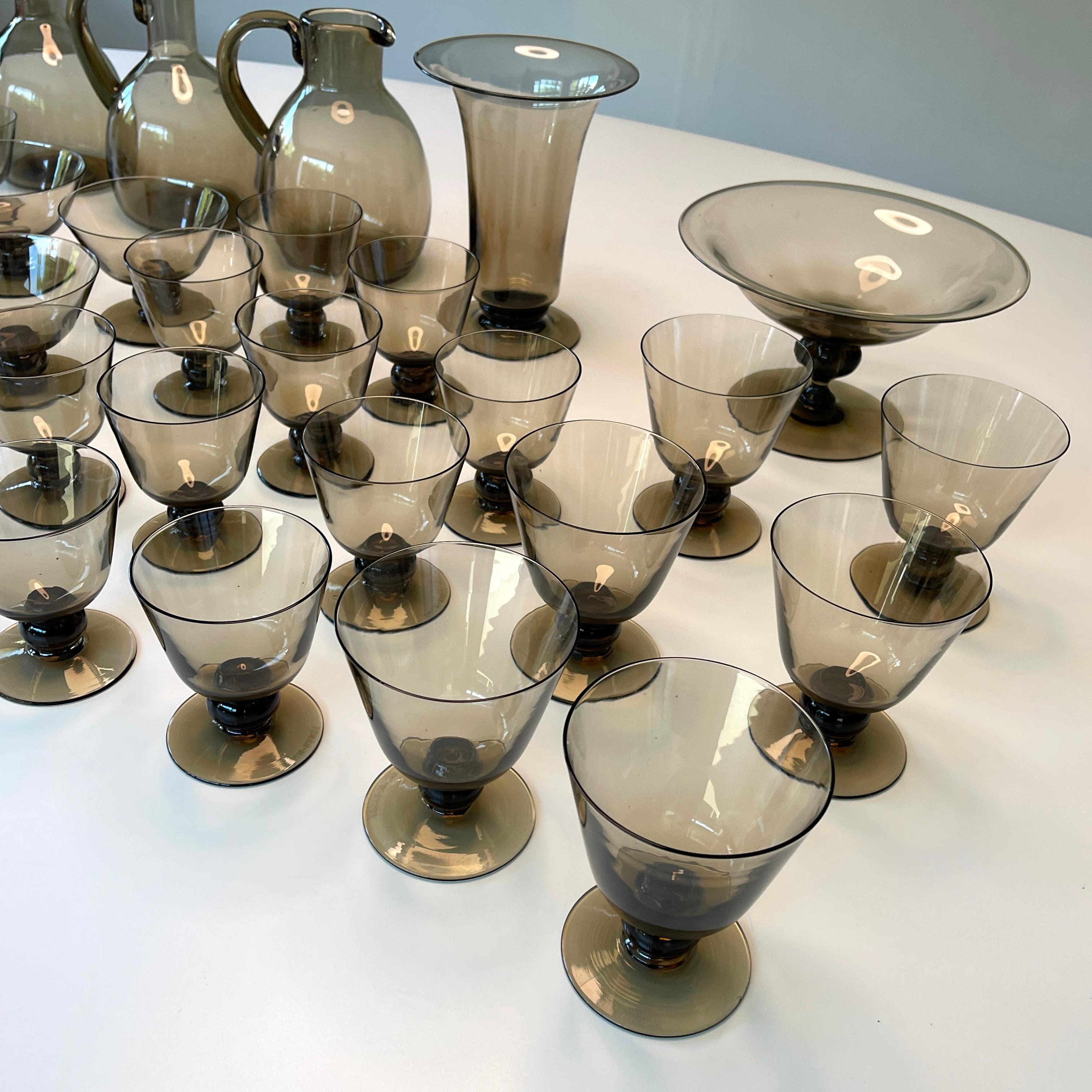 Beautiful glasses set ART DECO signed Daum Nancy smoked glass 36 piece, 1930s For Sale 7