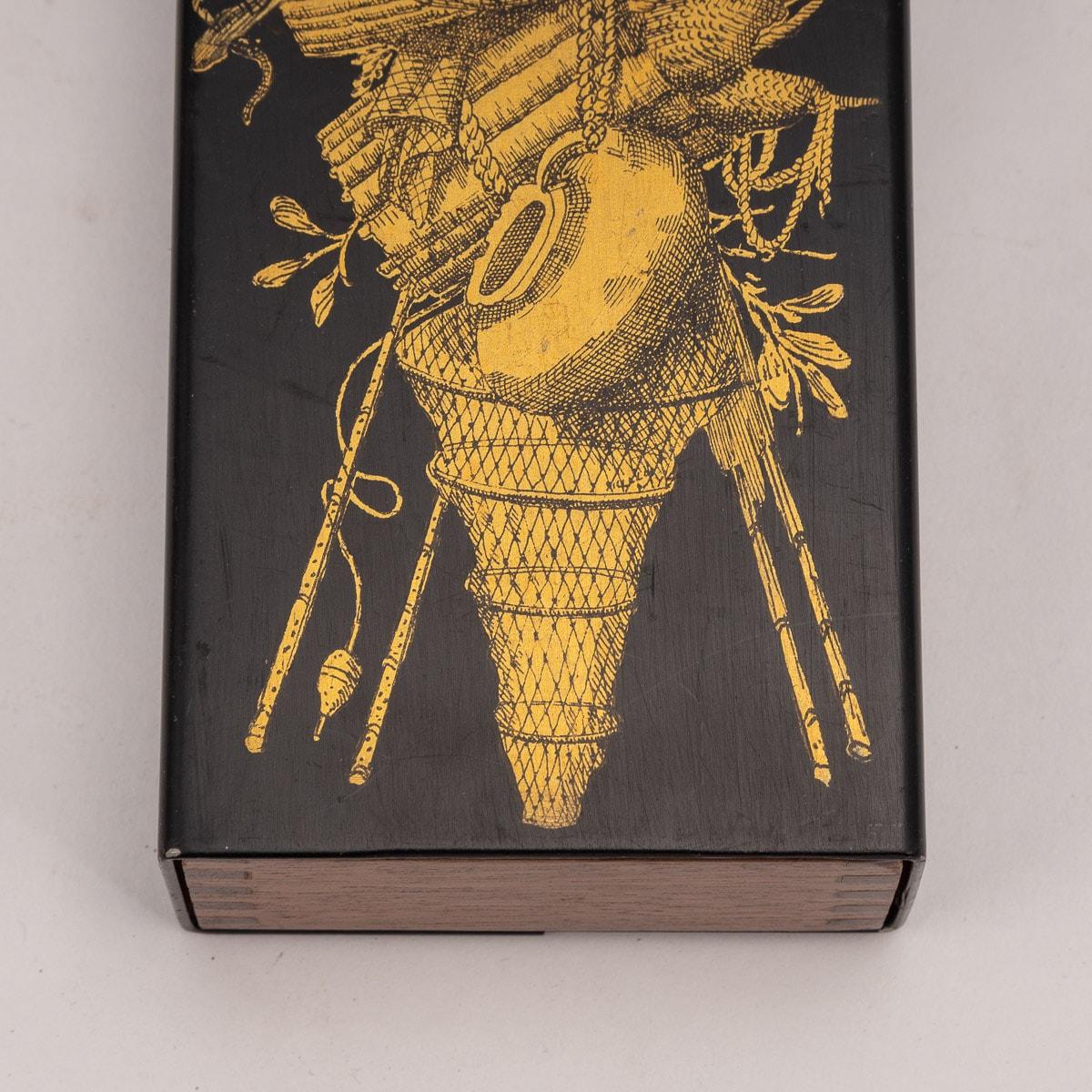 Beautiful Glovebox / Trinket Box By Piero Fornasetti, Italy, c.1960/70's For Sale 6