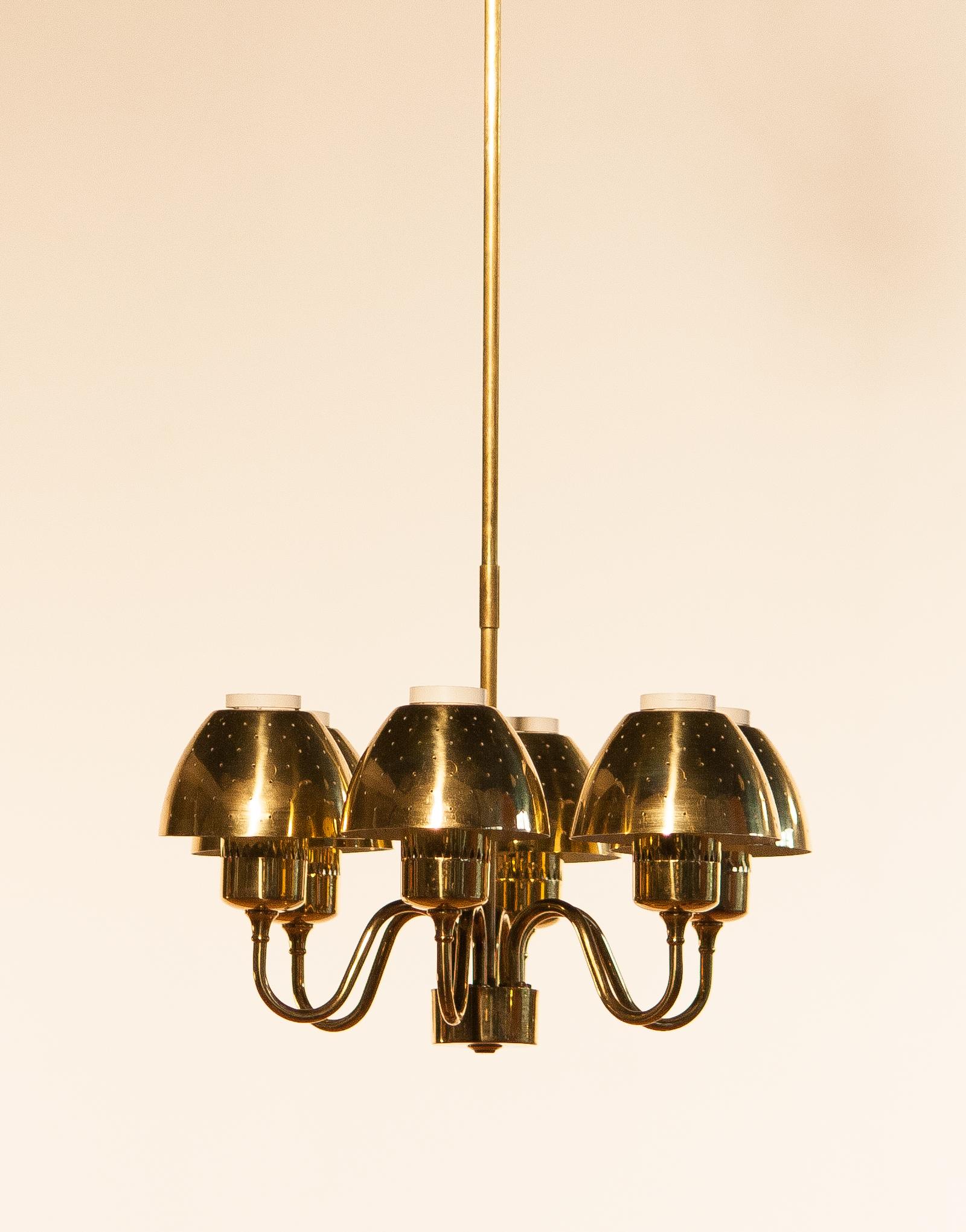 Beautiful Golden Chandelier by Hans-Agne Jakobsson, 1960s In Excellent Condition In Silvolde, Gelderland