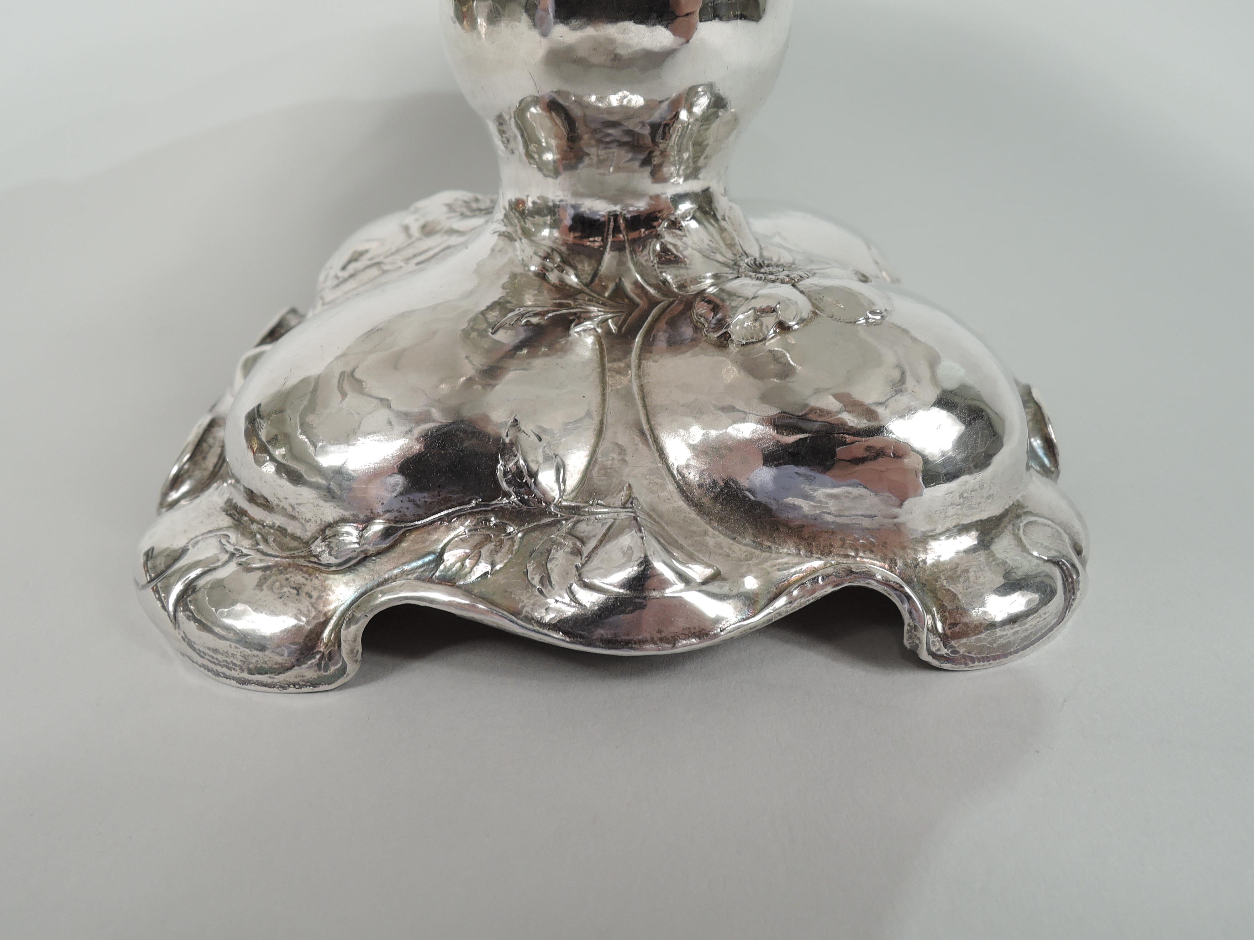 Early 20th Century Beautiful Gorham Martelé Art Nouveau Silver Compote