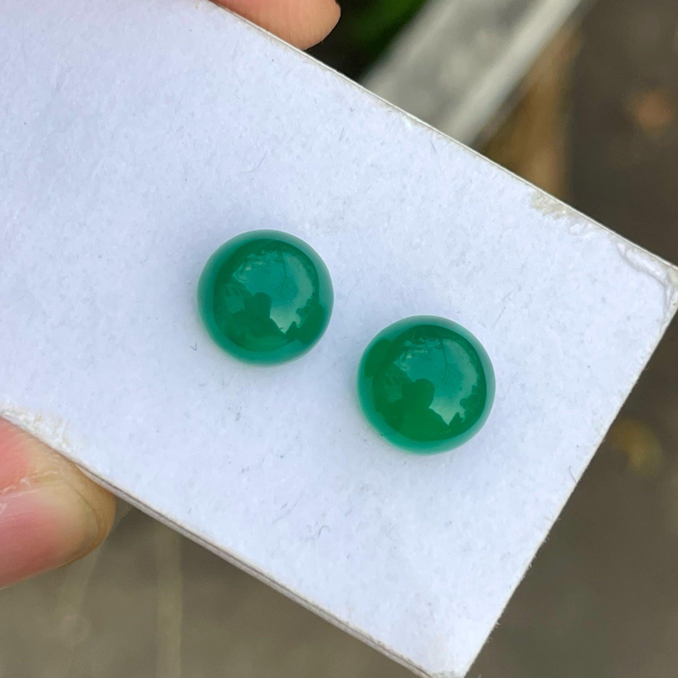 Round Cut Beautiful Green Agate Pair Gemstone 7.25 Carats Round Shape Indian Gemstone  For Sale