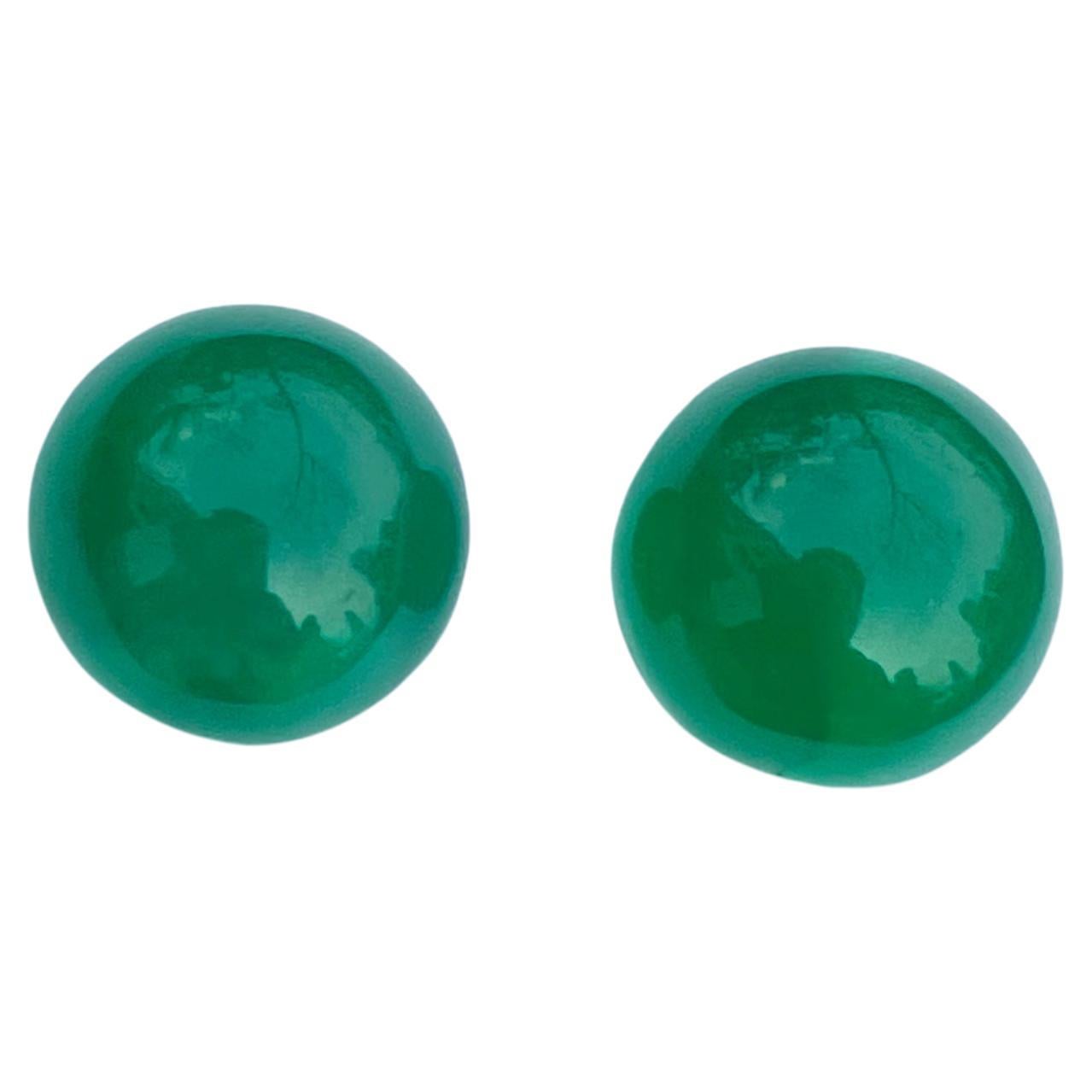 Magnifique paire de pierres précieuses indiennes en agate verte de forme ronde de 7,25 carats 