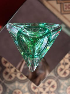 Schöne grüne Farbe Murano Glas Schale oder Aschenbecher Italien 1970er