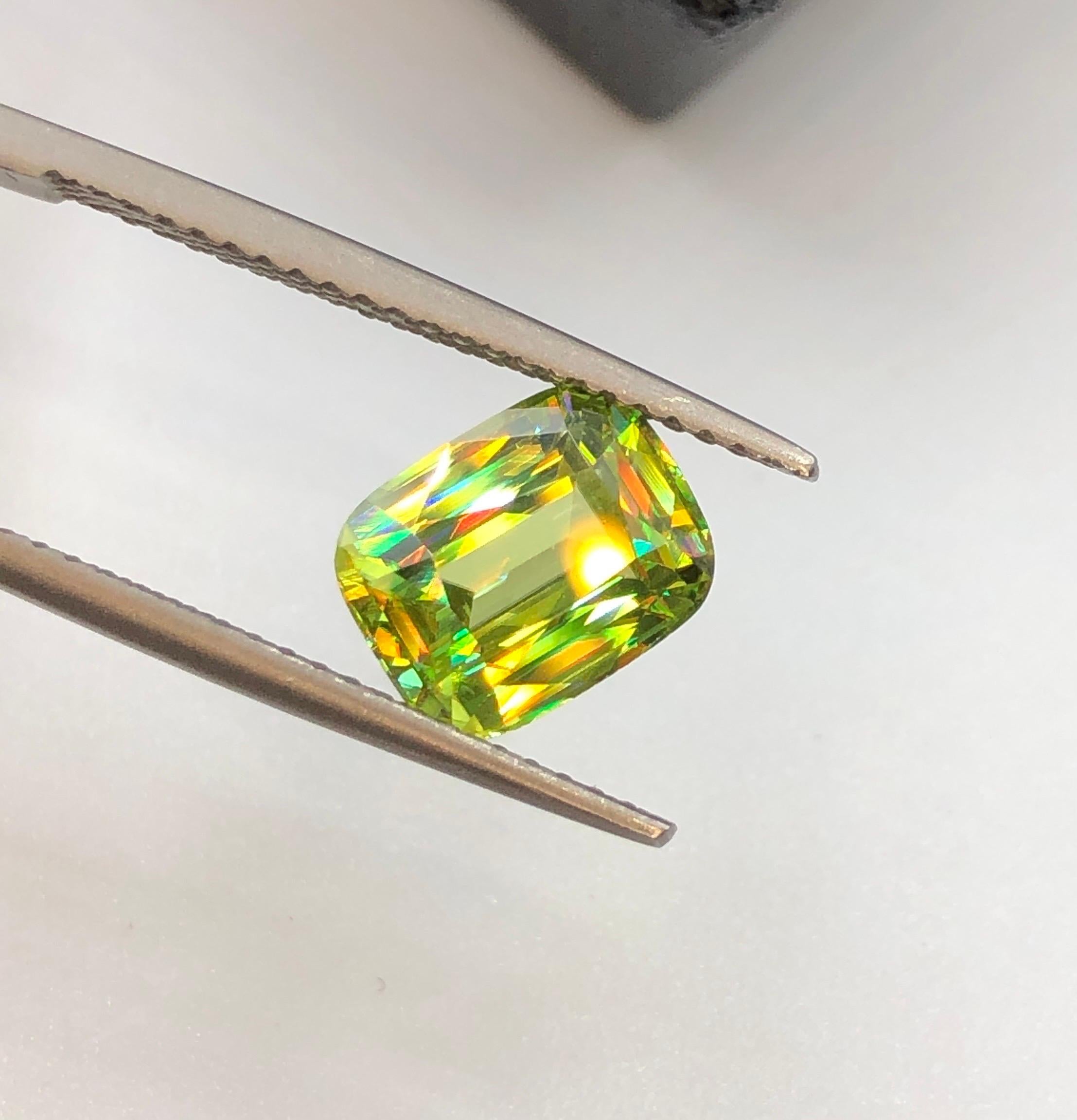 Bellissimo cuscino a gradini Greene & Greene 2,60 ct In condizioni Nuovo in vendita a Bangkok, TH
