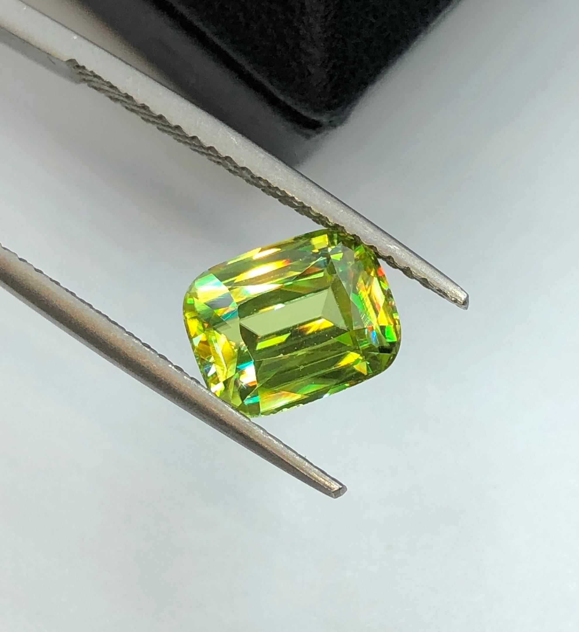 Bellissimo cuscino a gradini Greene & Greene 2,60 ct in vendita 3