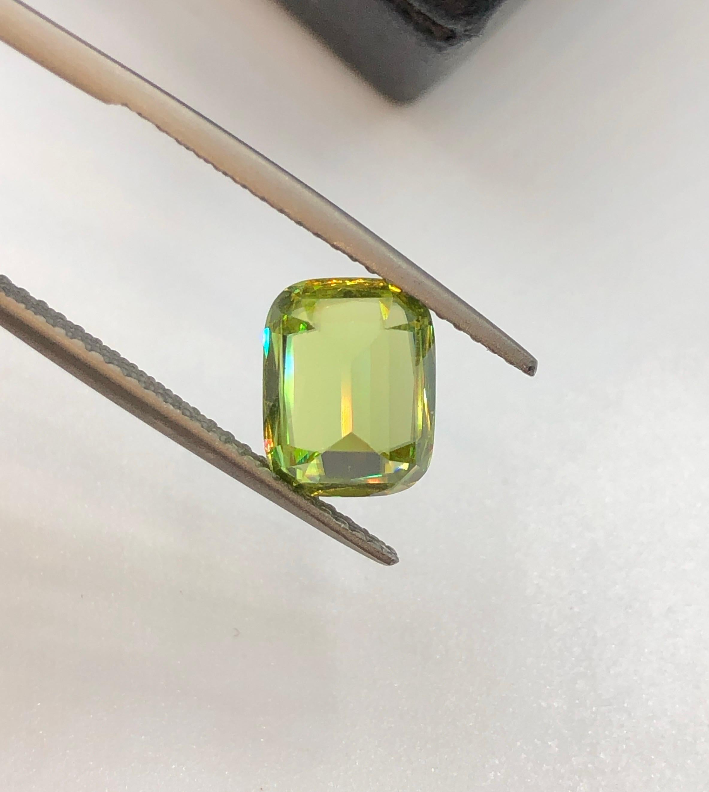 Bellissimo cuscino a gradini Greene & Greene 2,60 ct in vendita 4