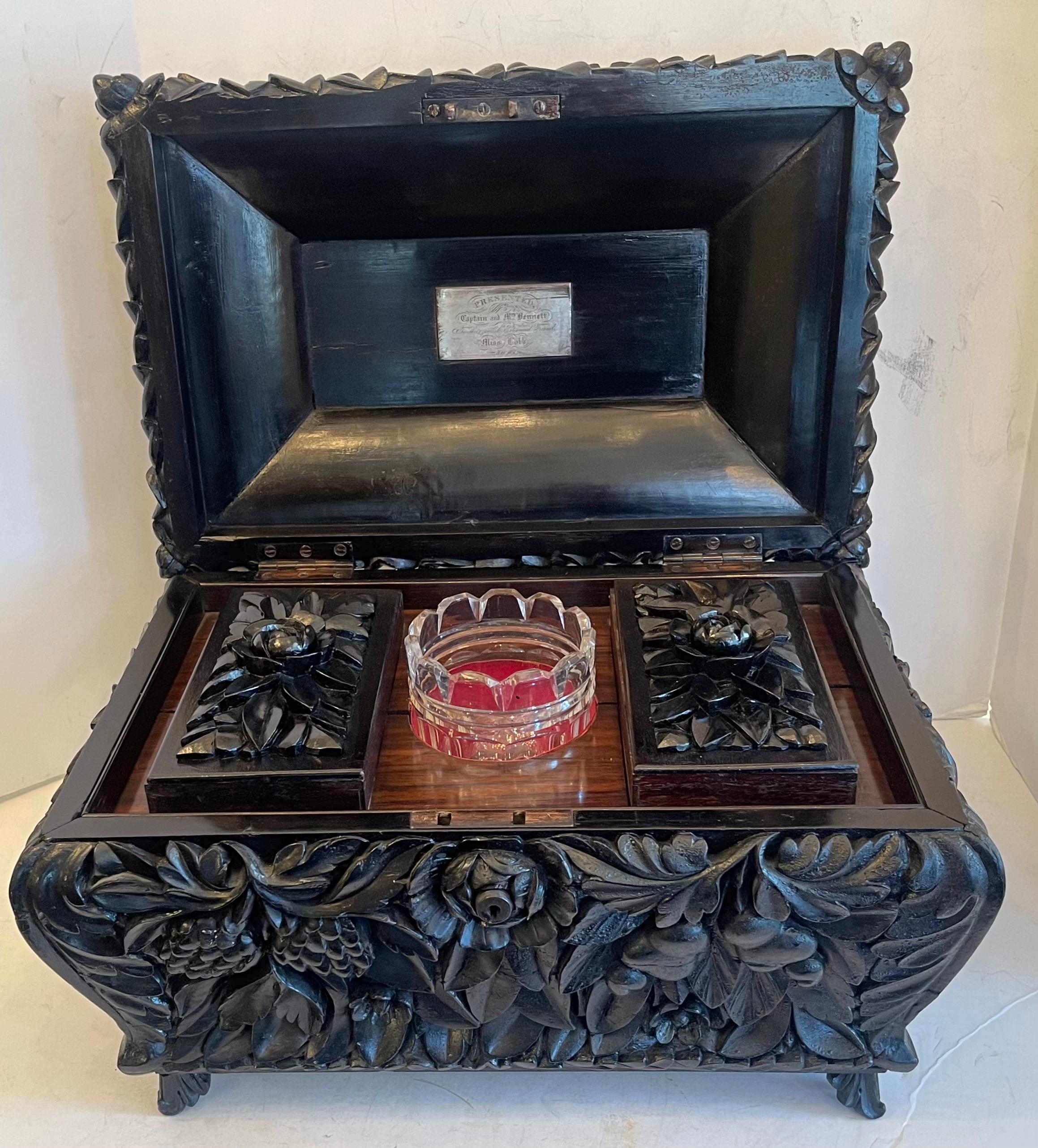 Beautiful Hand-Carved 19th Century Esthetic Black Forest Walnut Rare Humidor Box 1