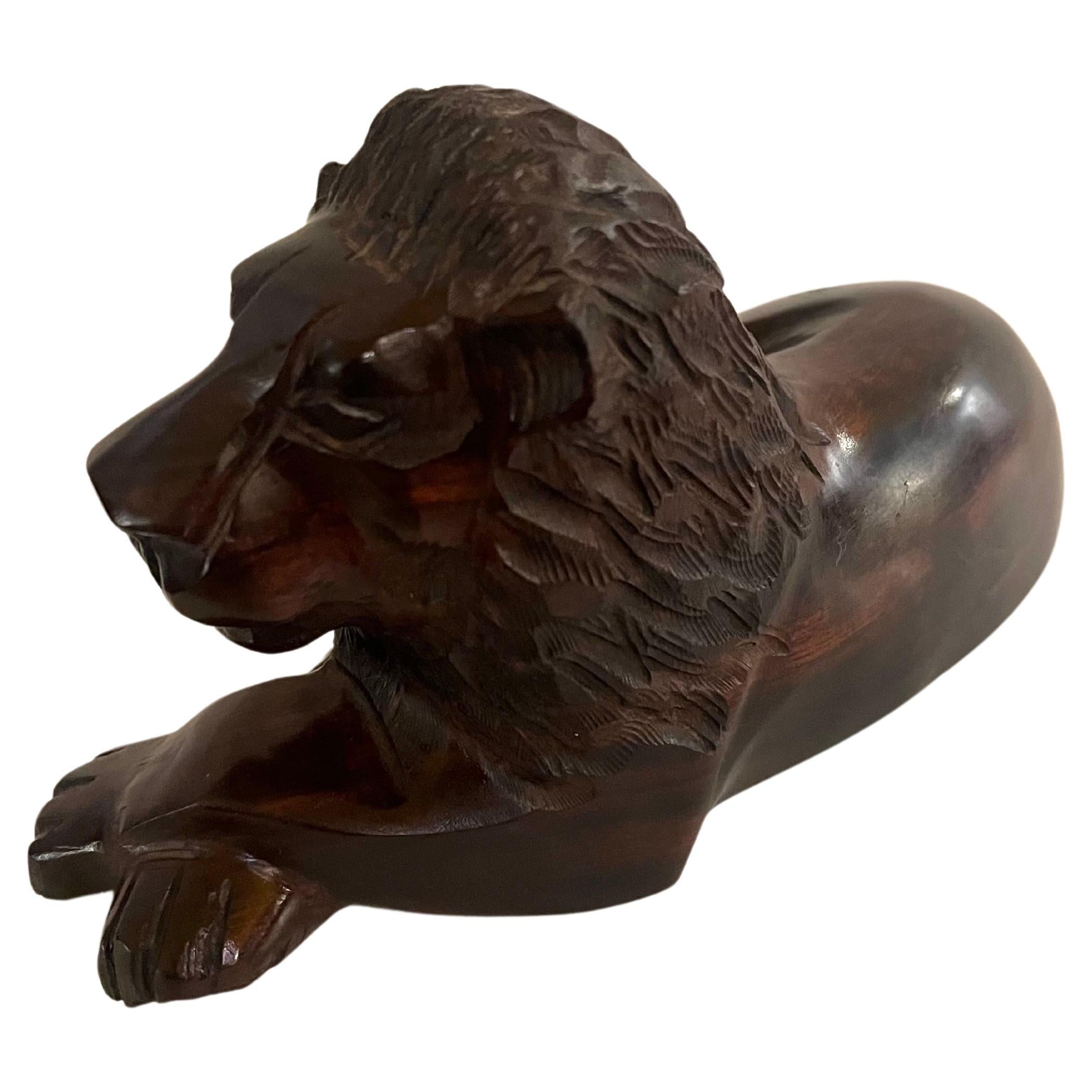 Beautiful Hand Carved Excotic Ironwood Lion Sculpture In Excellent Condition For Sale In San Diego, CA