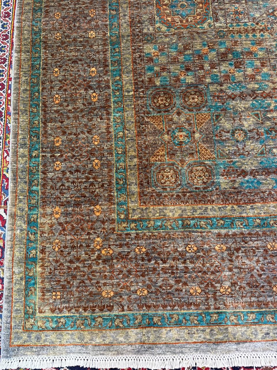 Hand-Knotted Beautiful hand knotted One of a Kind handmade Wool Rug For Sale