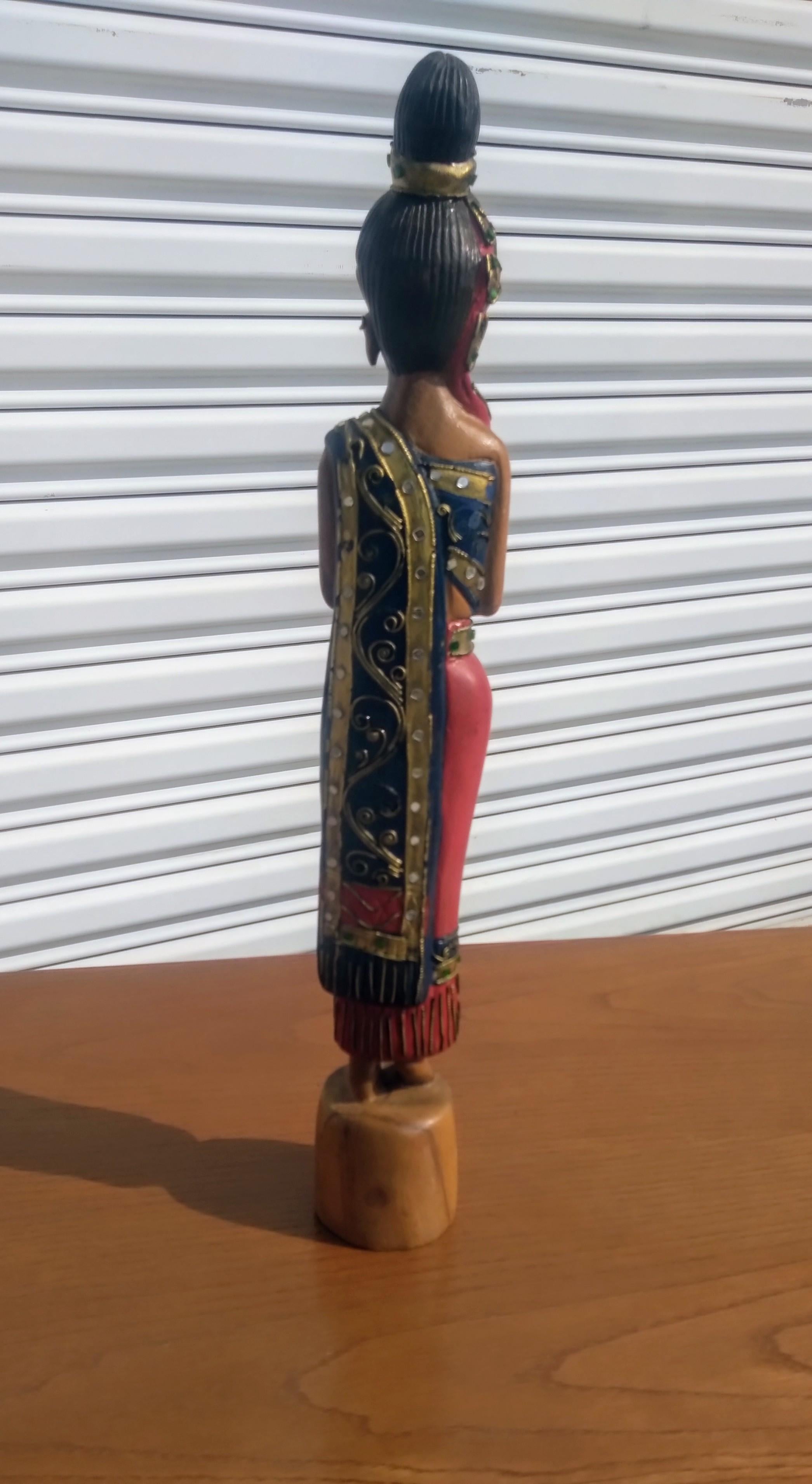 20th Century Beautiful Hand Painted Thai Woman Wooden Sculpture For Sale