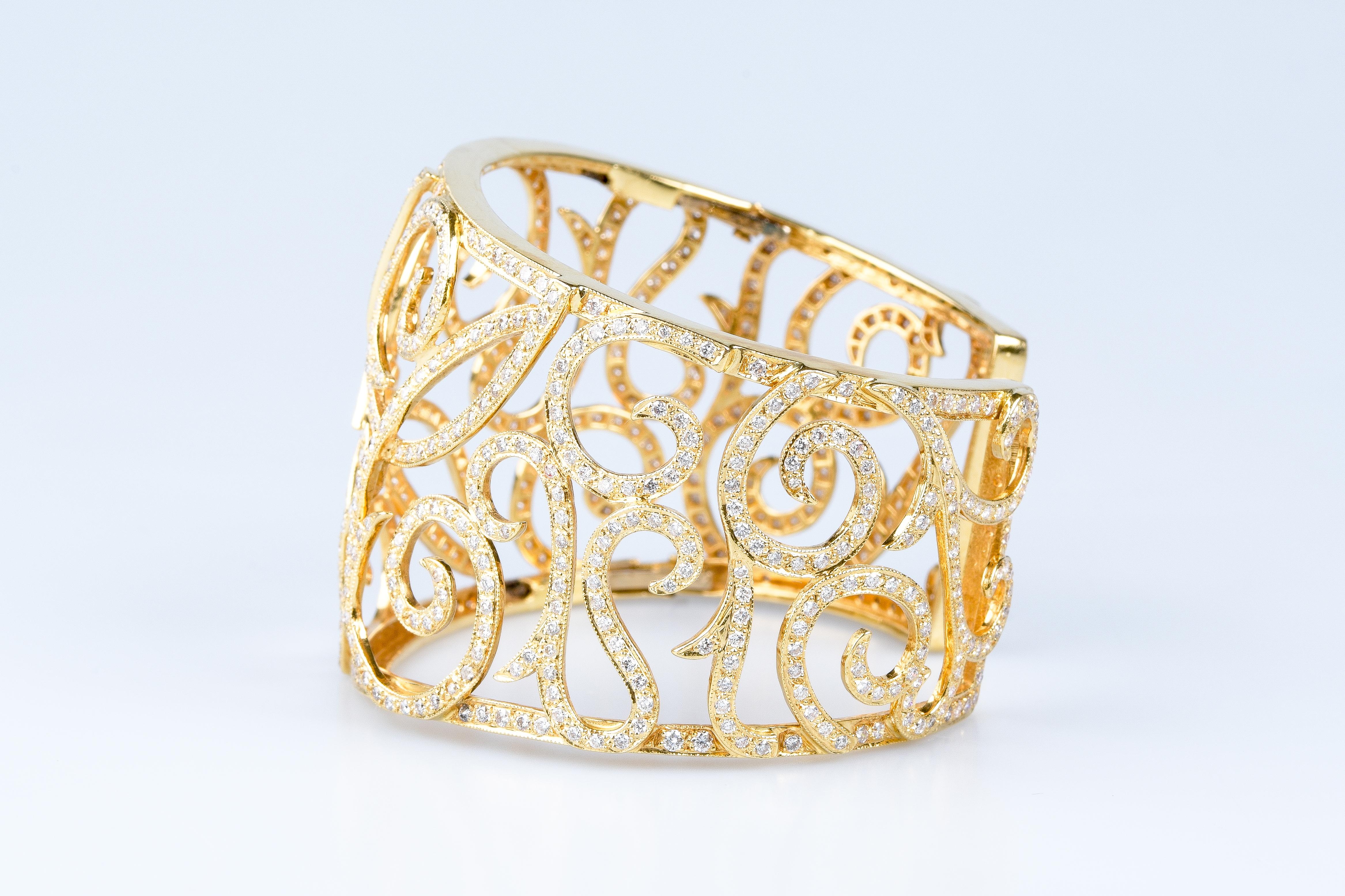 Beautiful Haute Joaillerie 18 carat yellow gold diamonds bracelet 6