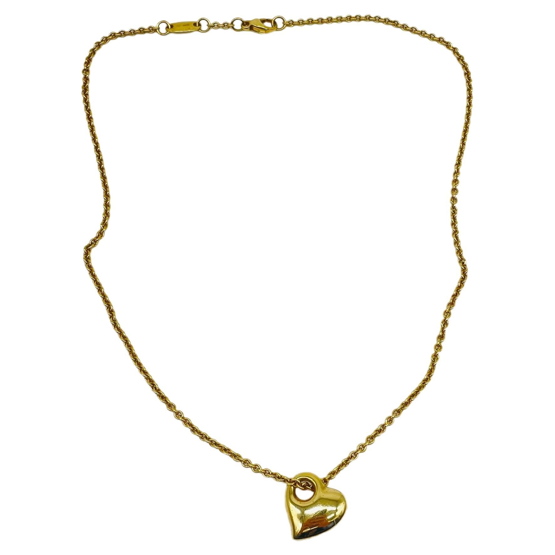 beautiful heart-shaped necklace in 14k yellow gold For Sale 1