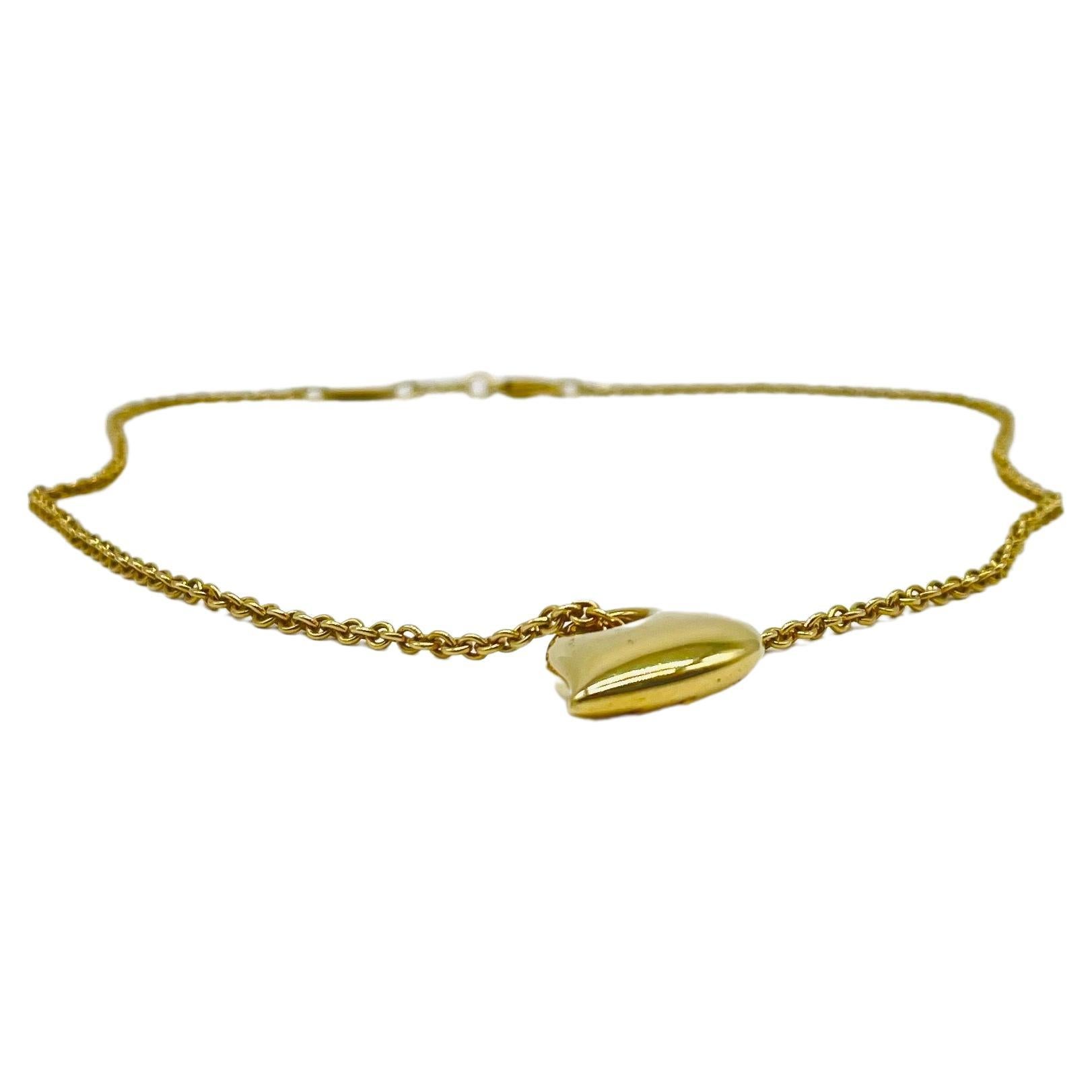 beautiful heart-shaped necklace in 14k yellow gold For Sale 4