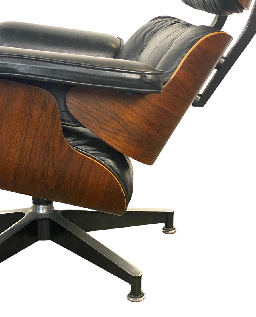 Beautiful Herman Miller Eames Lounge Chair and Ottoman 8
