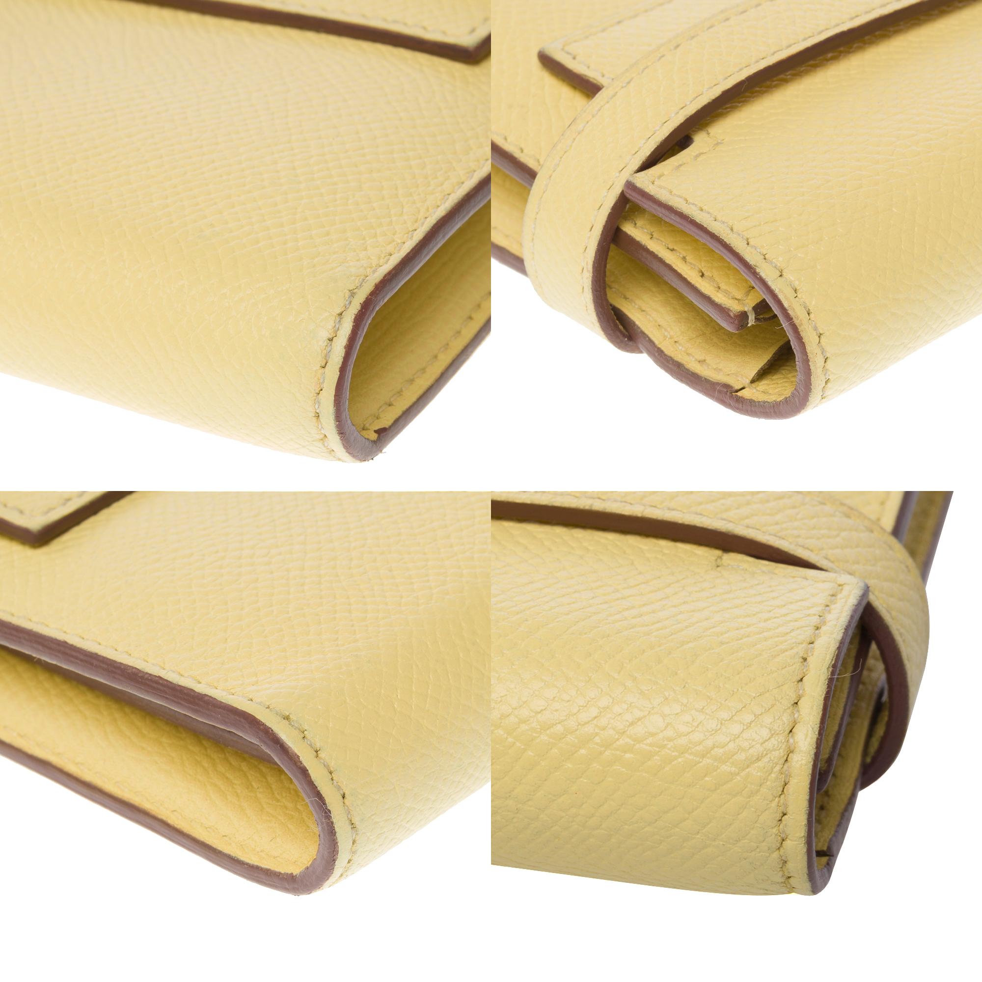 Magnifique portefeuille Kelly Hermès en cuir de veau Poussin Epsom jaune, GHW en vente 7