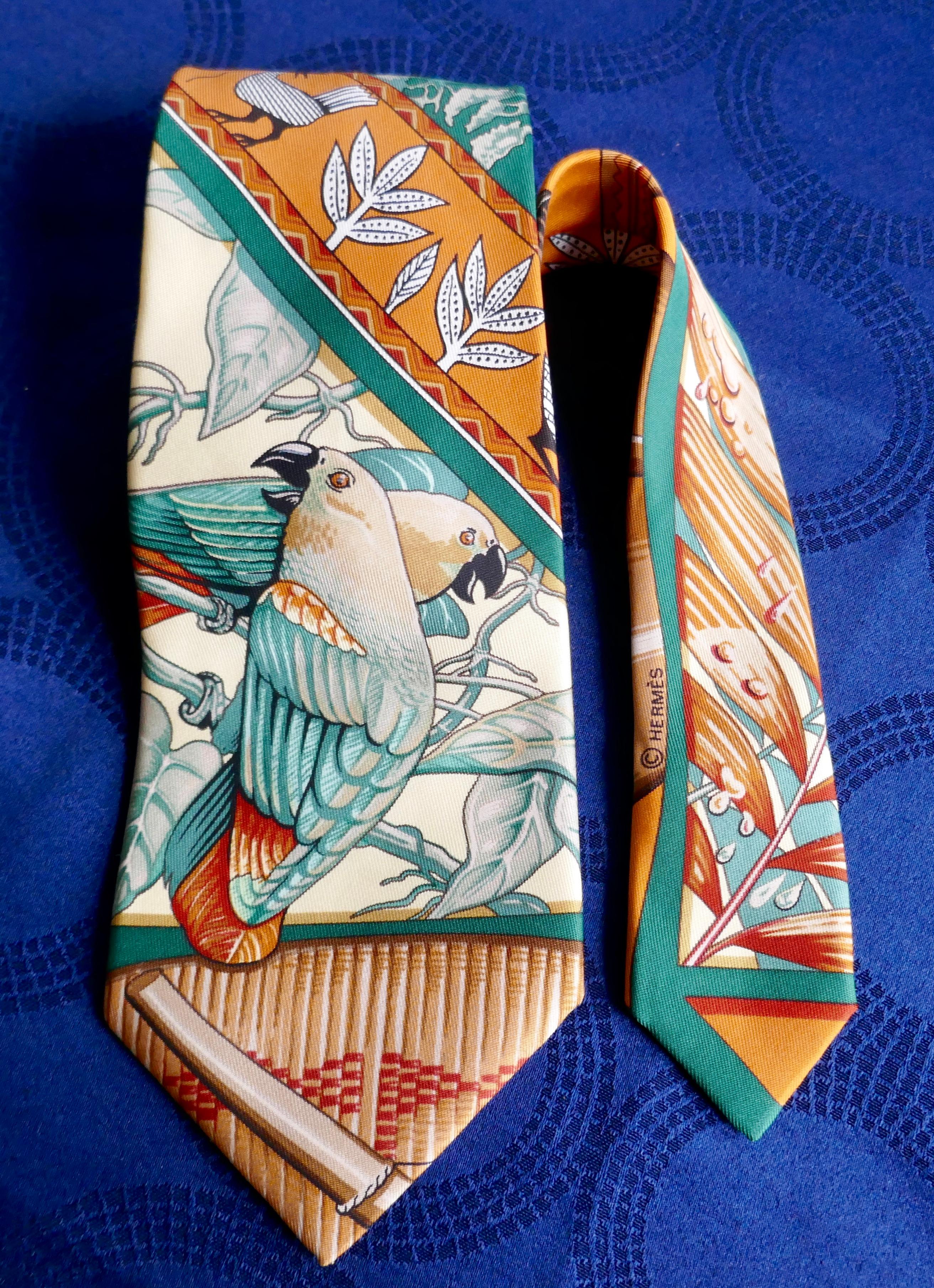 Beautiful Hermes Silk Tie, Colourful Birds Parrots in the Jungle , Hermes Orange In Good Condition In Chillerton, Isle of Wight