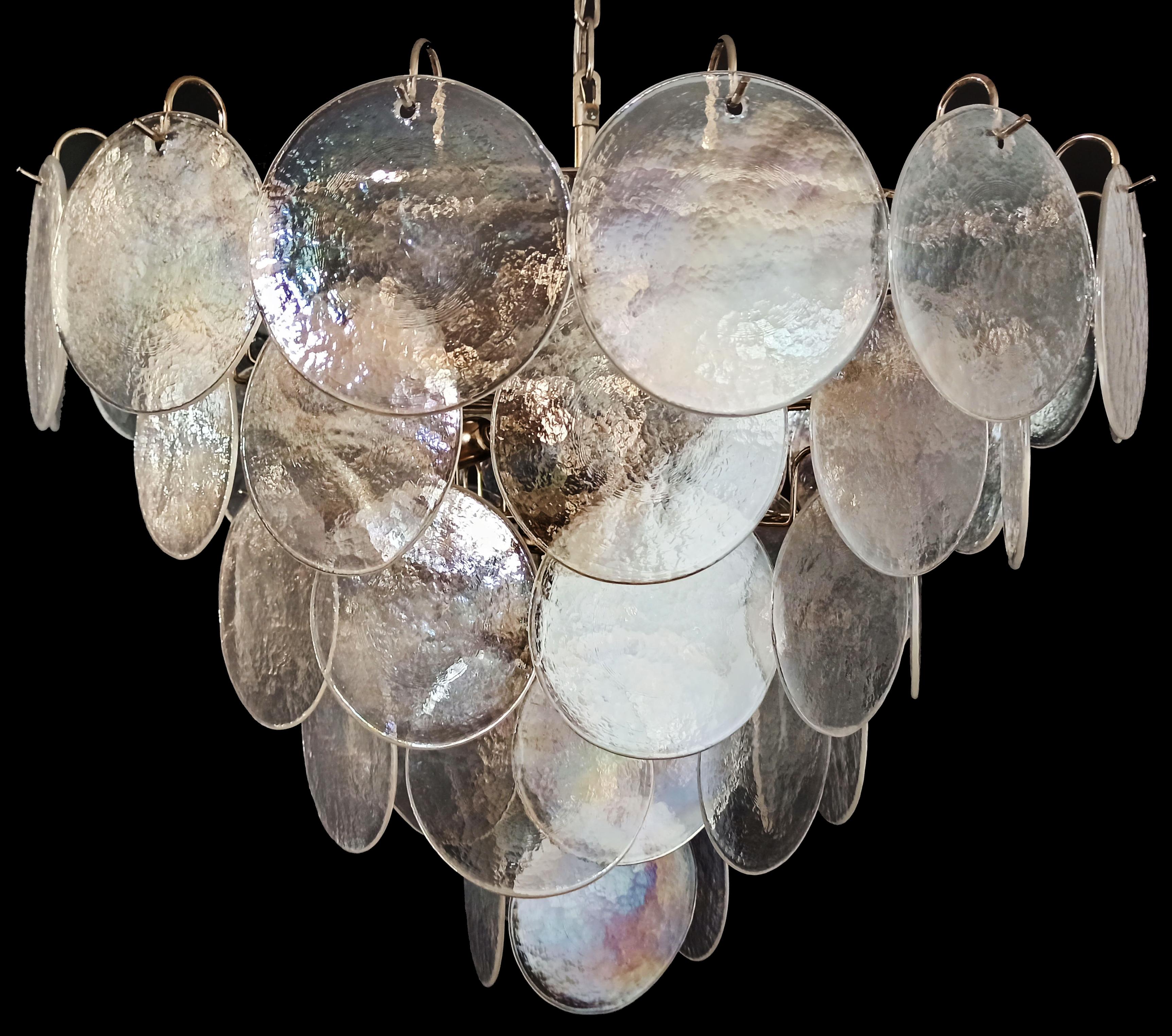 Late 20th Century Beautiful high quality Murano chandelier space age - 57 iridescent glasses For Sale
