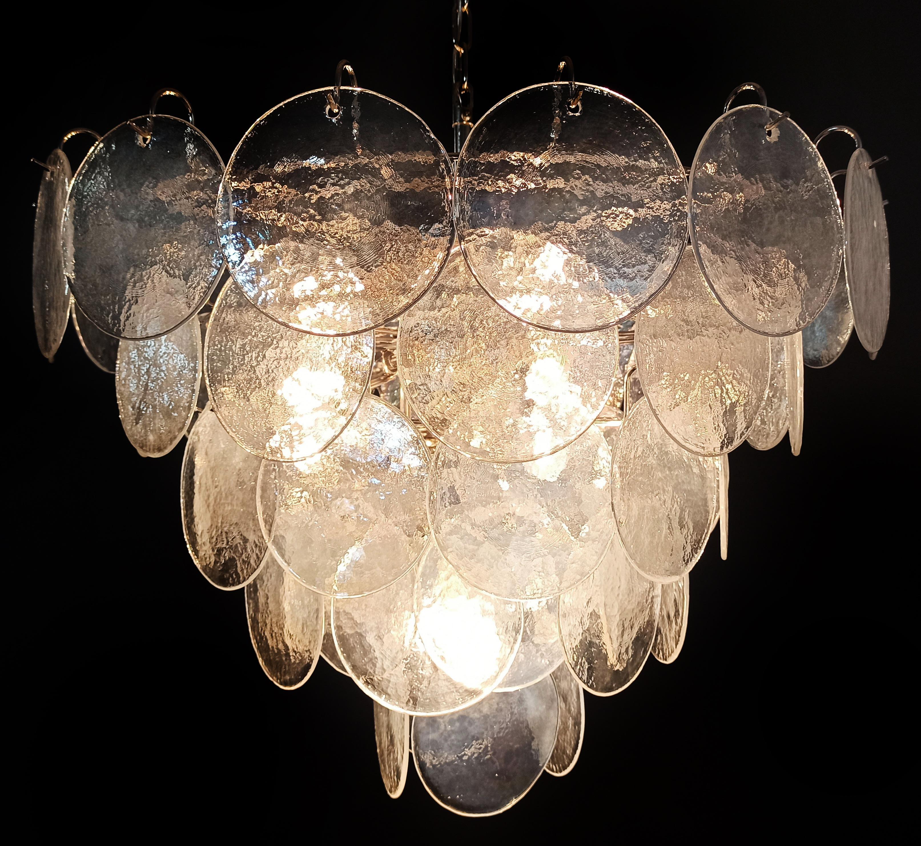 Beautiful high quality Murano chandelier space age - 57 iridescent glasses For Sale 3