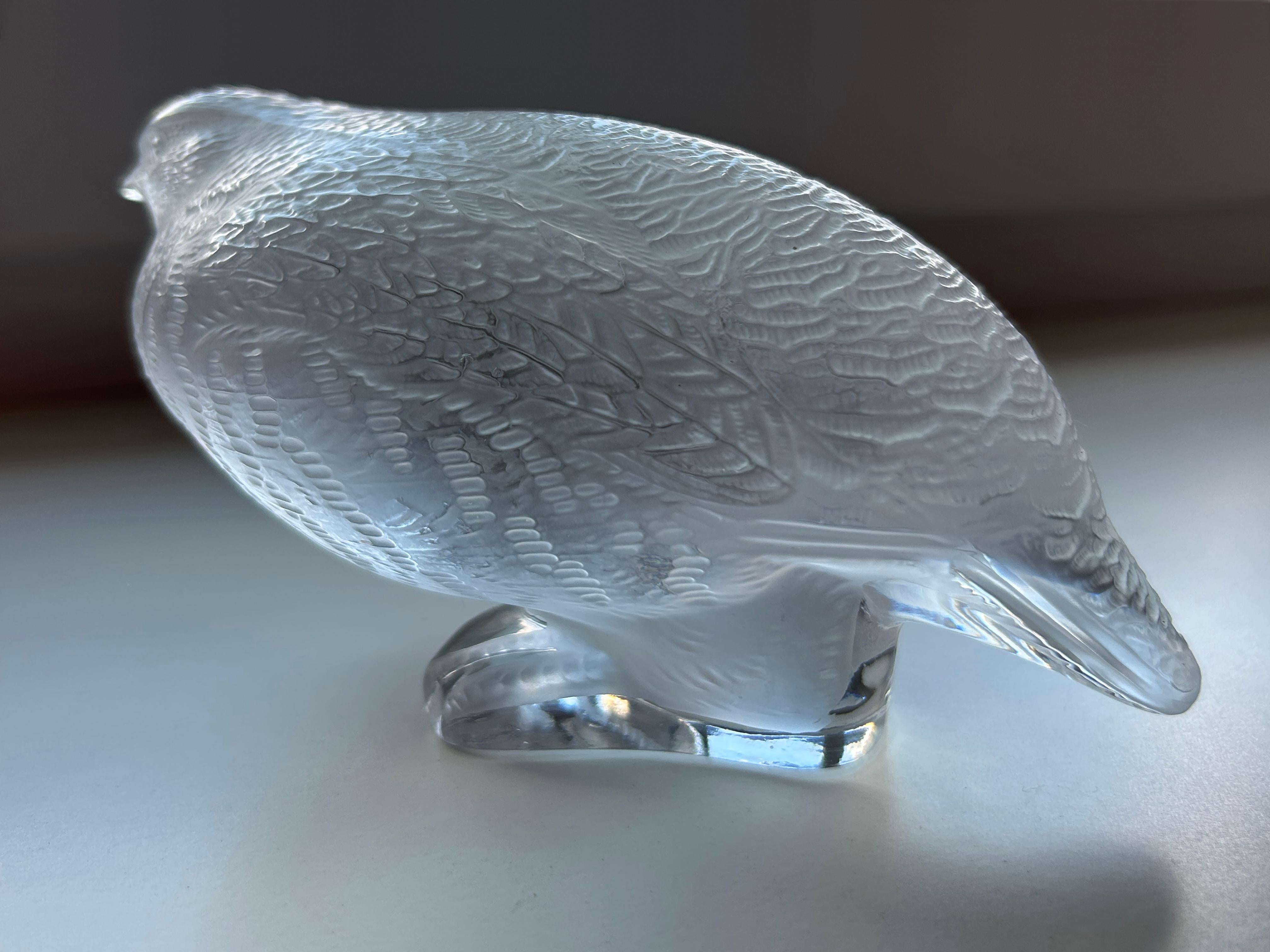 Schöne und sehr dekorative Quail-Skulptur aus Glas von Lalique, Frankreich 1960er Jahre im Angebot 4