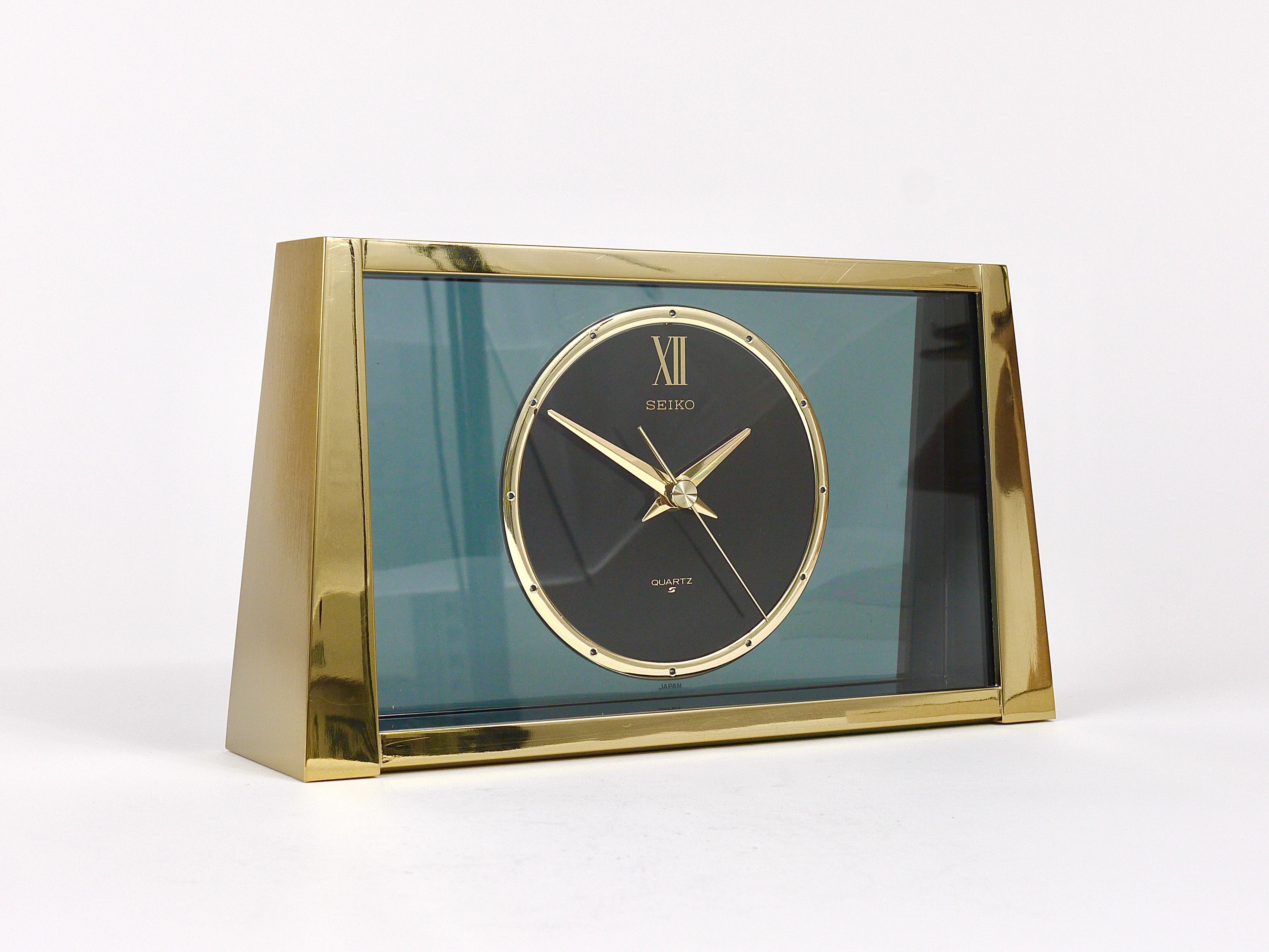Magnifique horloge de table en laiton Hollywood Regency « See-Through », Seiko, années 1980 Bon état - En vente à Vienna, AT
