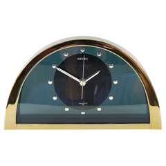 Precioso reloj de sobremesa "See-Through" de latón Hollywood Regency, Seiko, años 80
