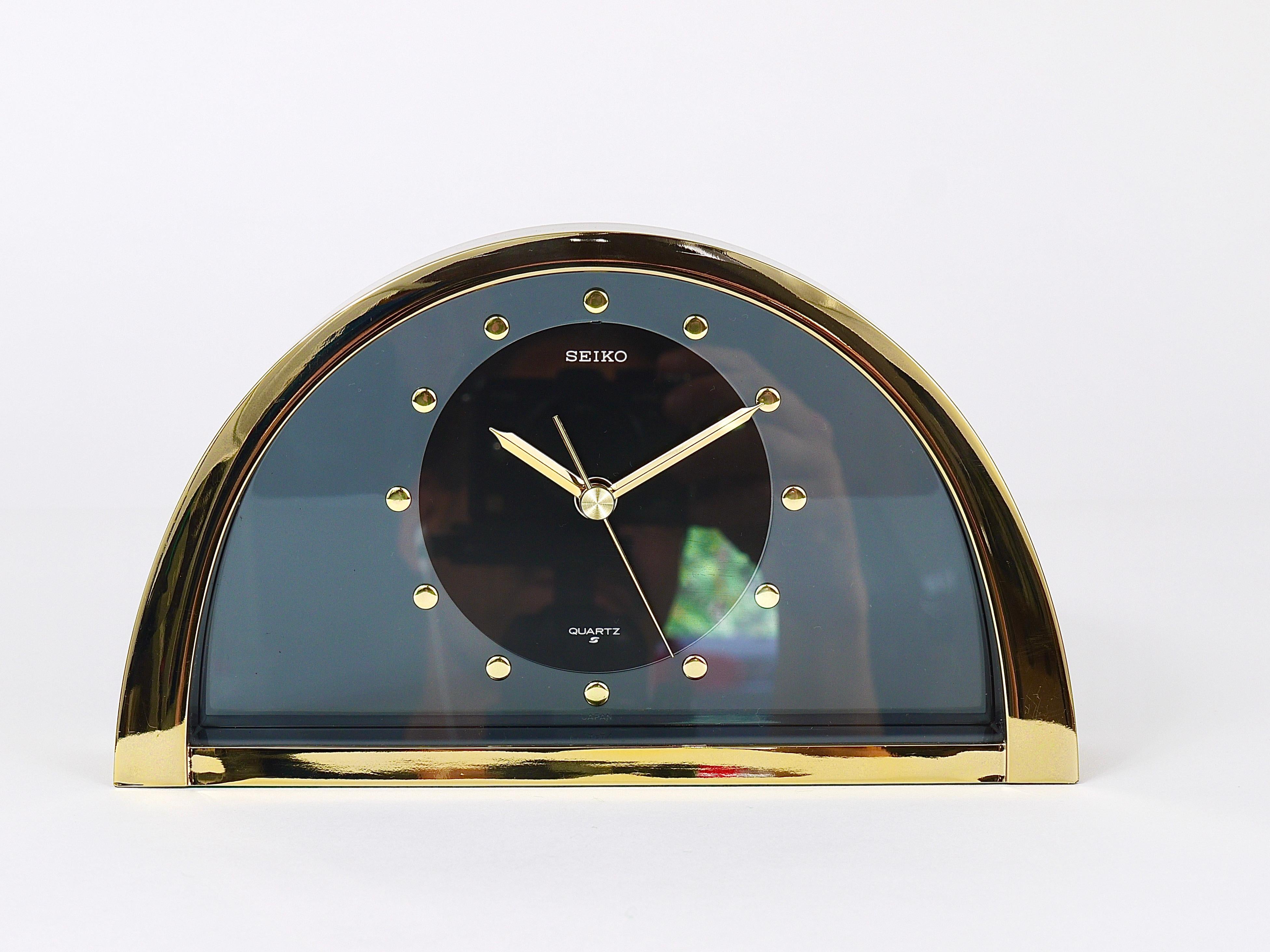 Beautiful Hollywood Regency Brass Table Clock, Seiko, 1980s 5