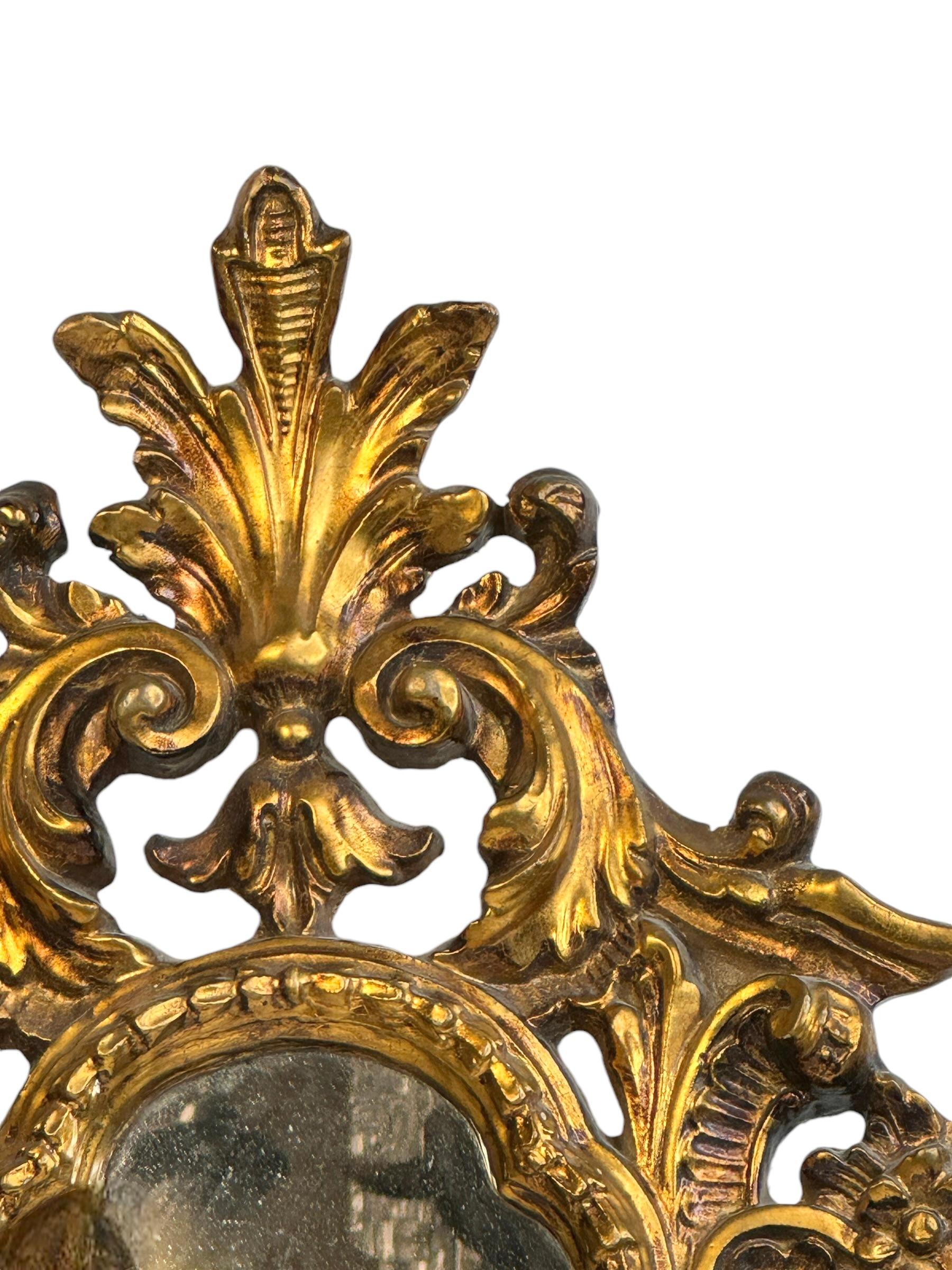 Beautiful Hollywood Regency Gilded Tole Toleware Vanity Mirror Vintage Italy For Sale 2