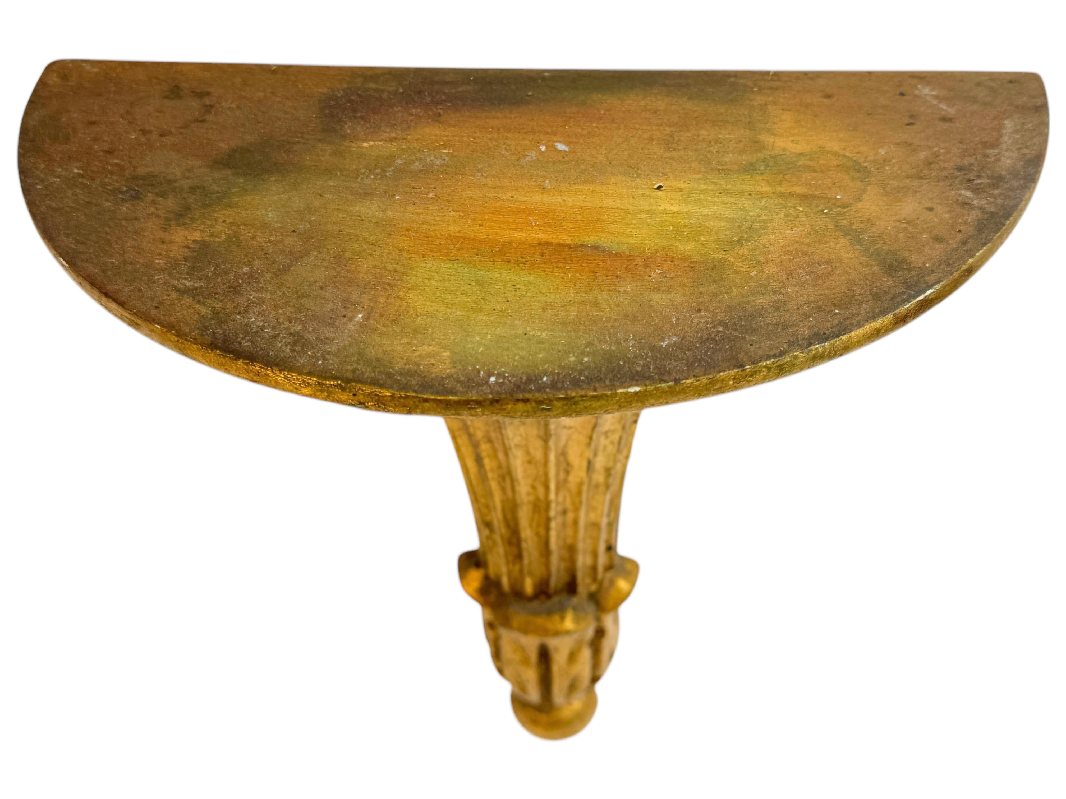 Preciosa consola de pared dorada Tole Toleware Hollywood Regency Estante Italia Años 50 en venta 3