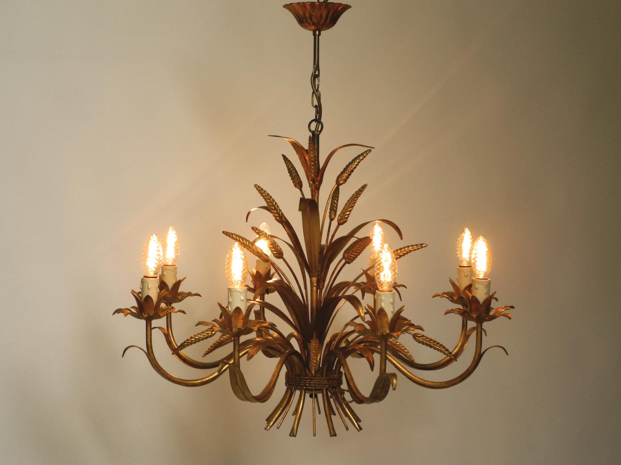 Beautiful huge 70s gold-plated 8-arm metal chandelier by Hans Kögl For Sale 10