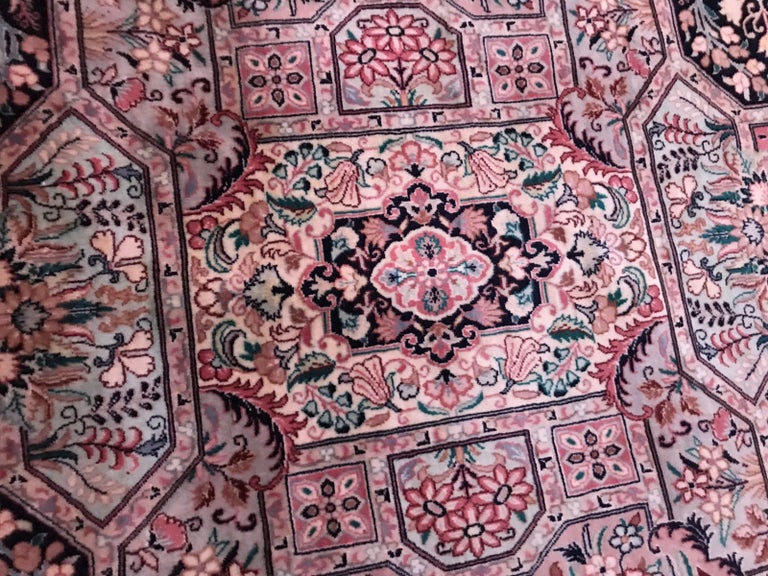 Beautiful Indian Punjab Vintage Rug For Sale at 1stDibs