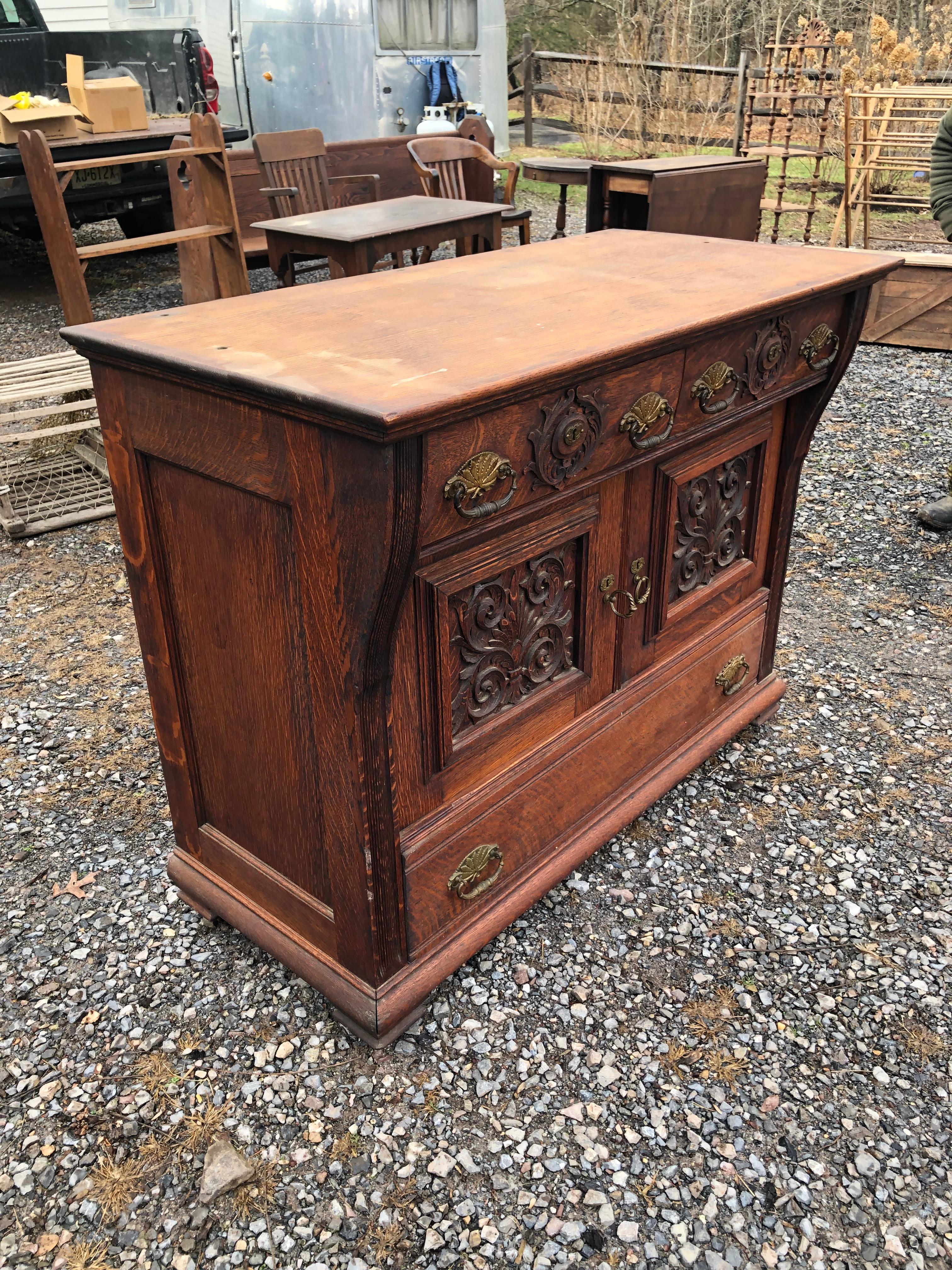 Beautiful Intricately Carved Oak Victorian Chest of Drawers Sideboard For Sale 11