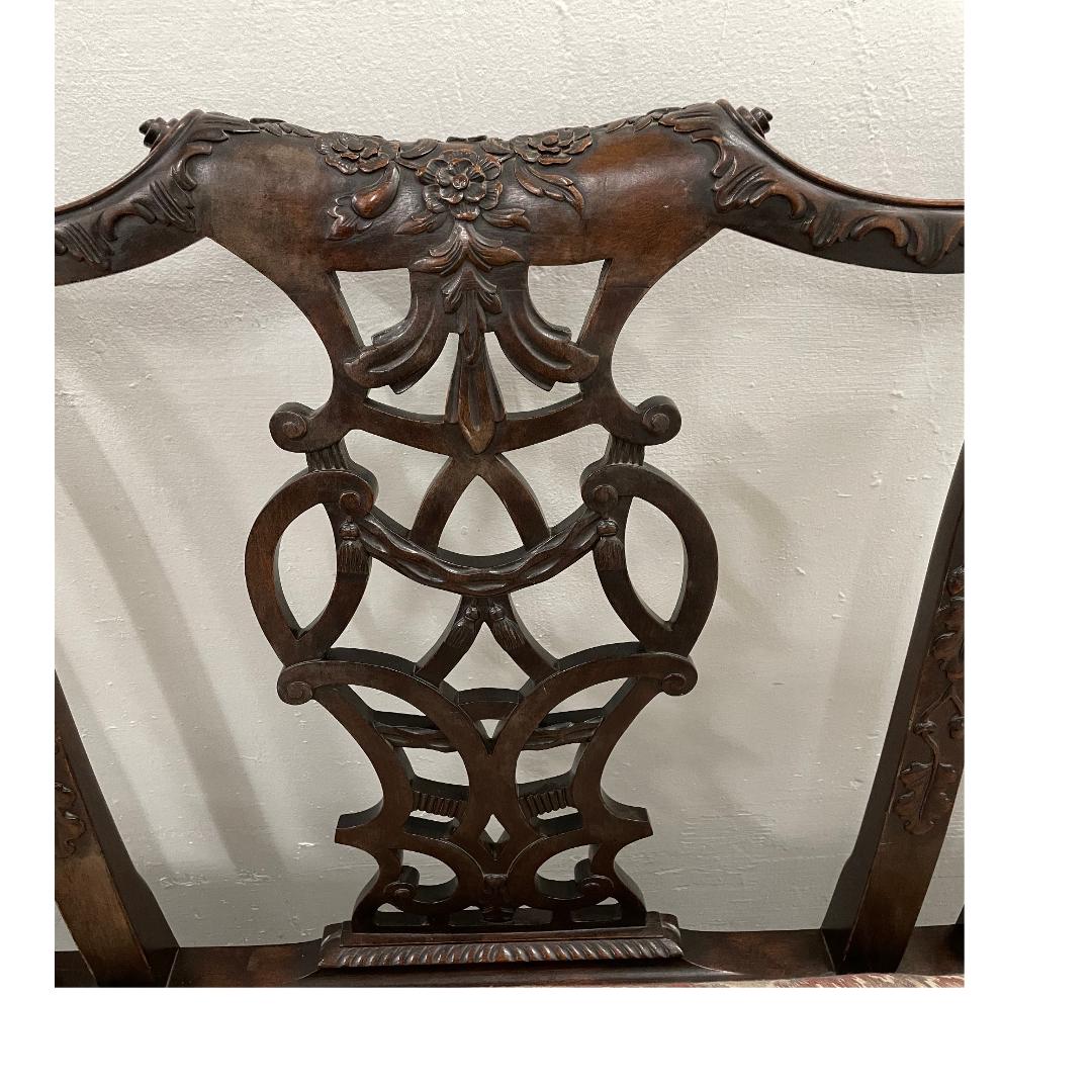 Irish Carved Settee w/ Ball & Claw Feet In Good Condition For Sale In San Francisco, CA
