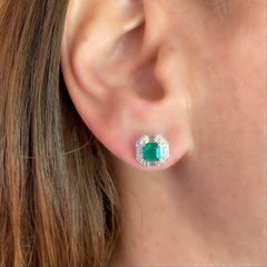 Beautiful Italian Emerald and Diamond Earrings