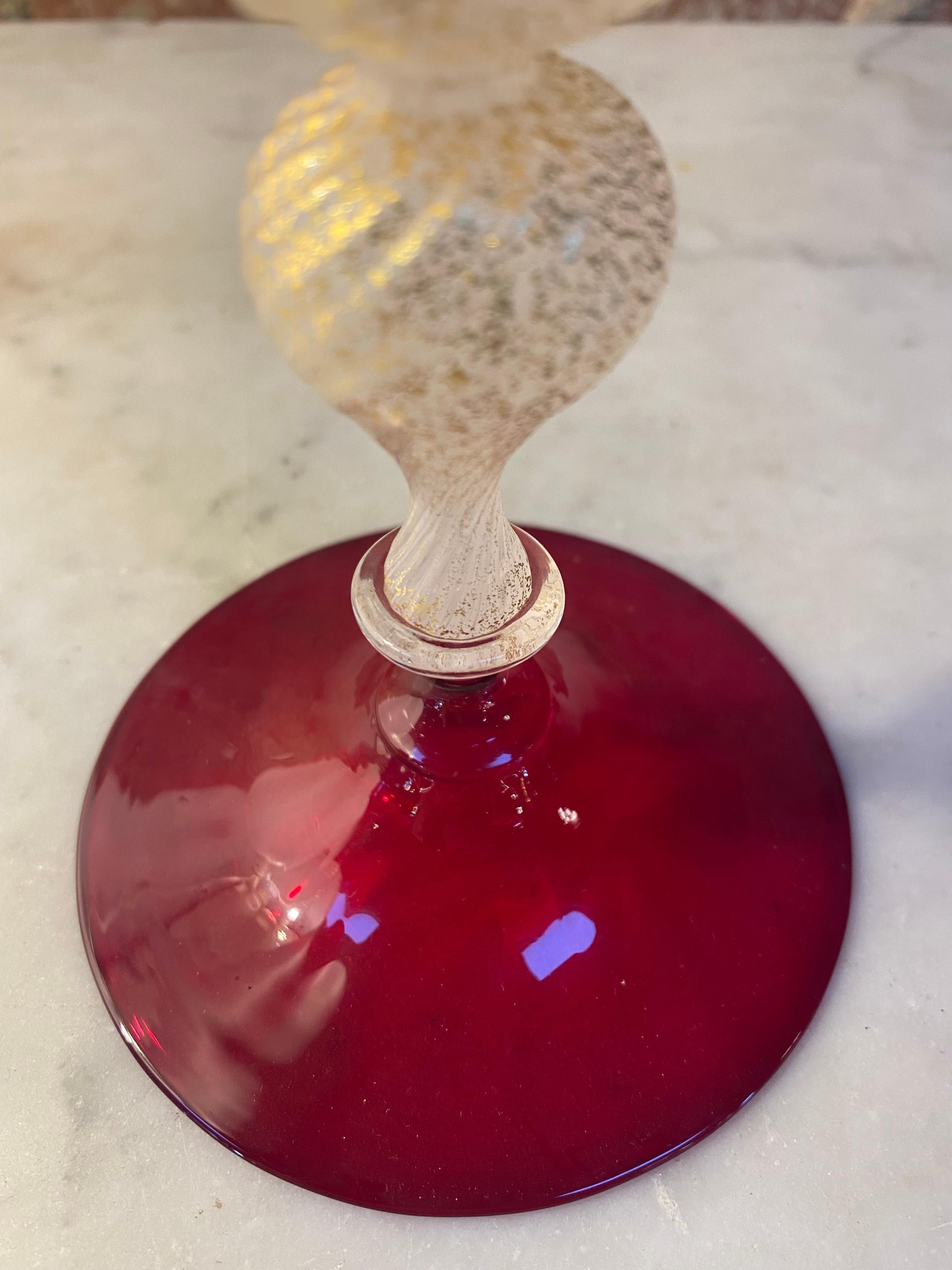 Schöne italienische handgefertigte Kette aus rotem mundgeblasenem Muranoglas, 1970 (Ende des 20. Jahrhunderts) im Angebot