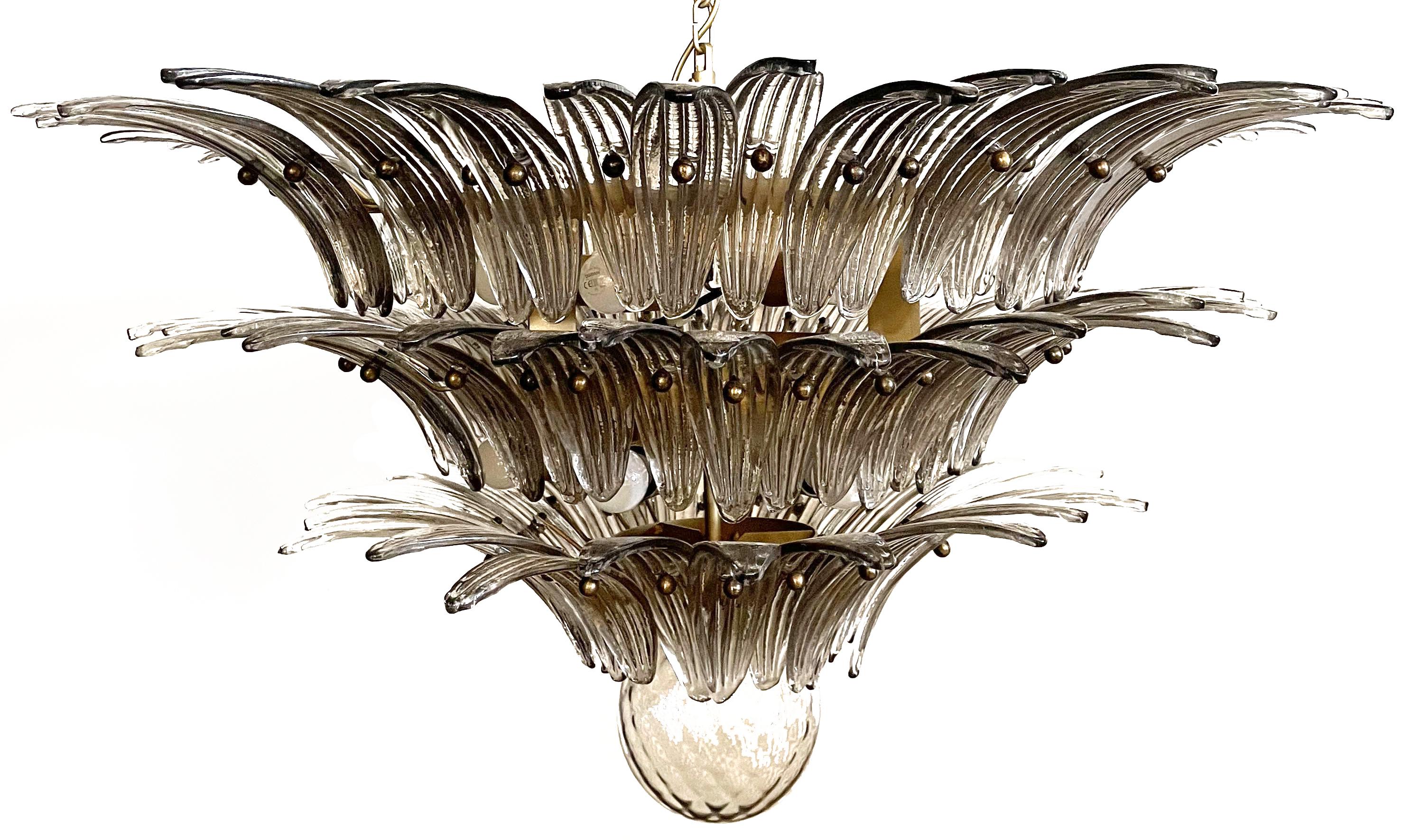 Pair Beautiful Italian Leaves Chandeliers Murano In Good Condition For Sale In Budapest, HU