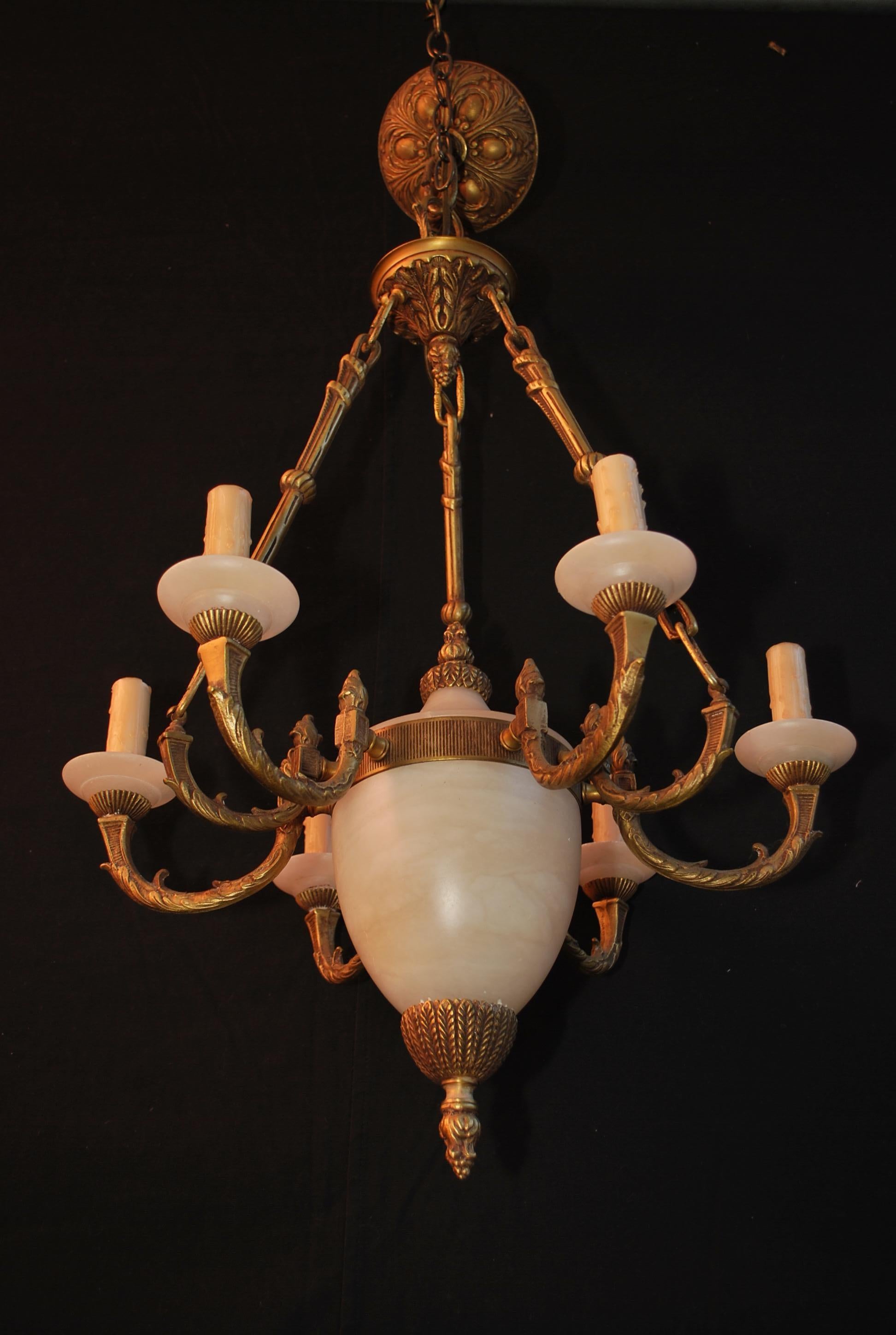 Beautiful Italian marble chandelier For Sale 4