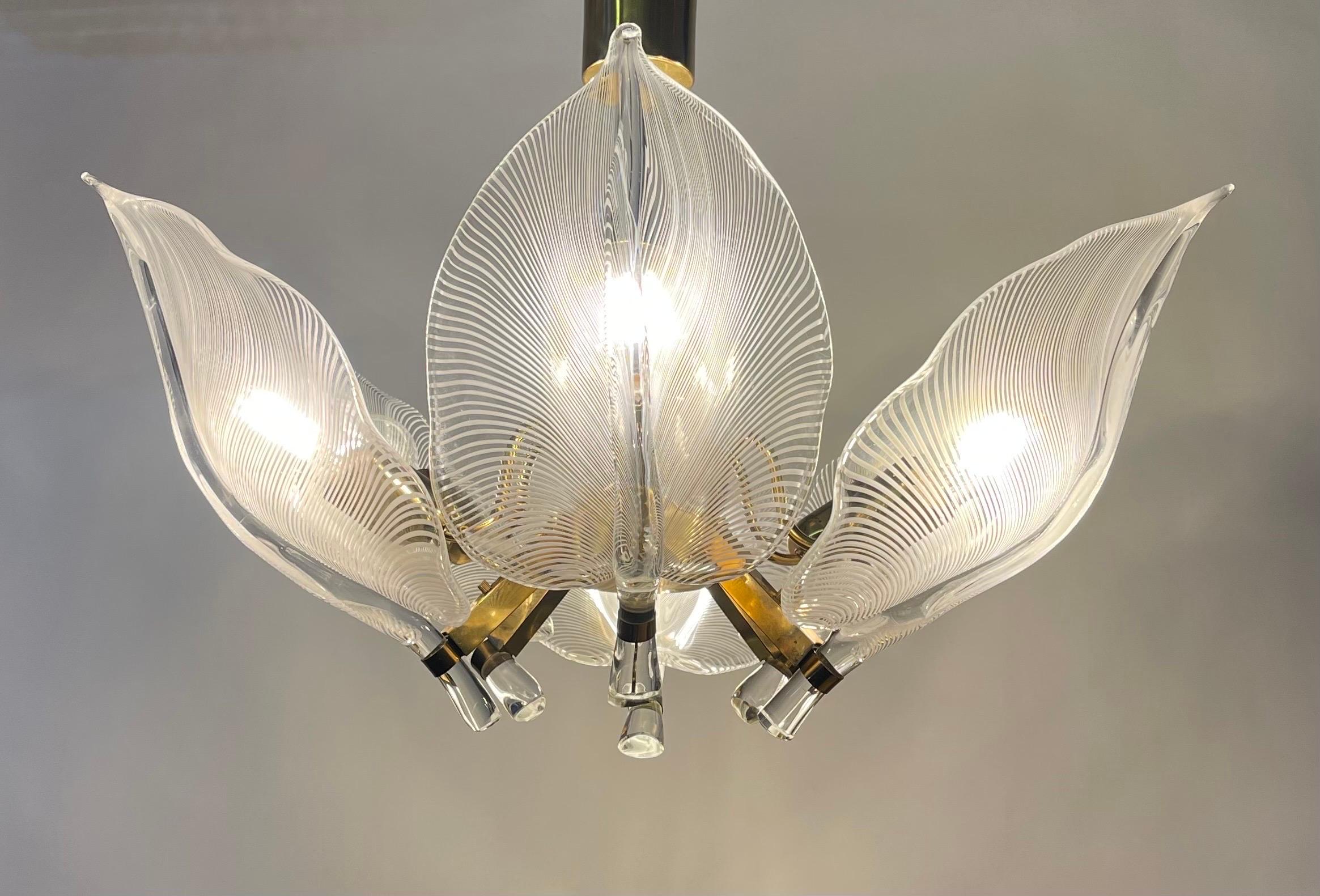 Franco Luce Murano Glass and Brass Chandelier, Italy, circa 1970s im Angebot 1