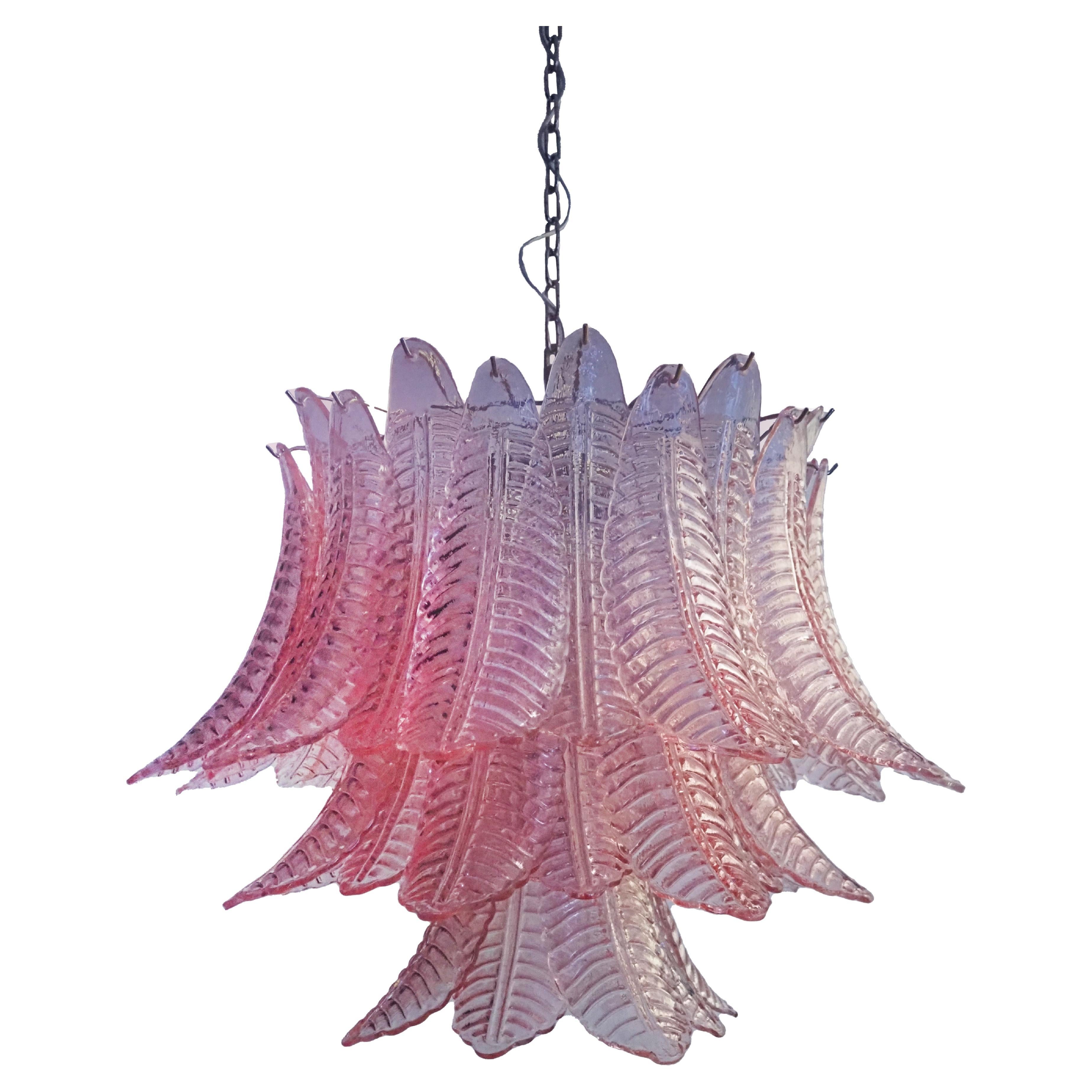 Beautiful Italian Murano three-Tier PINK Felci Glass chandelier For Sale