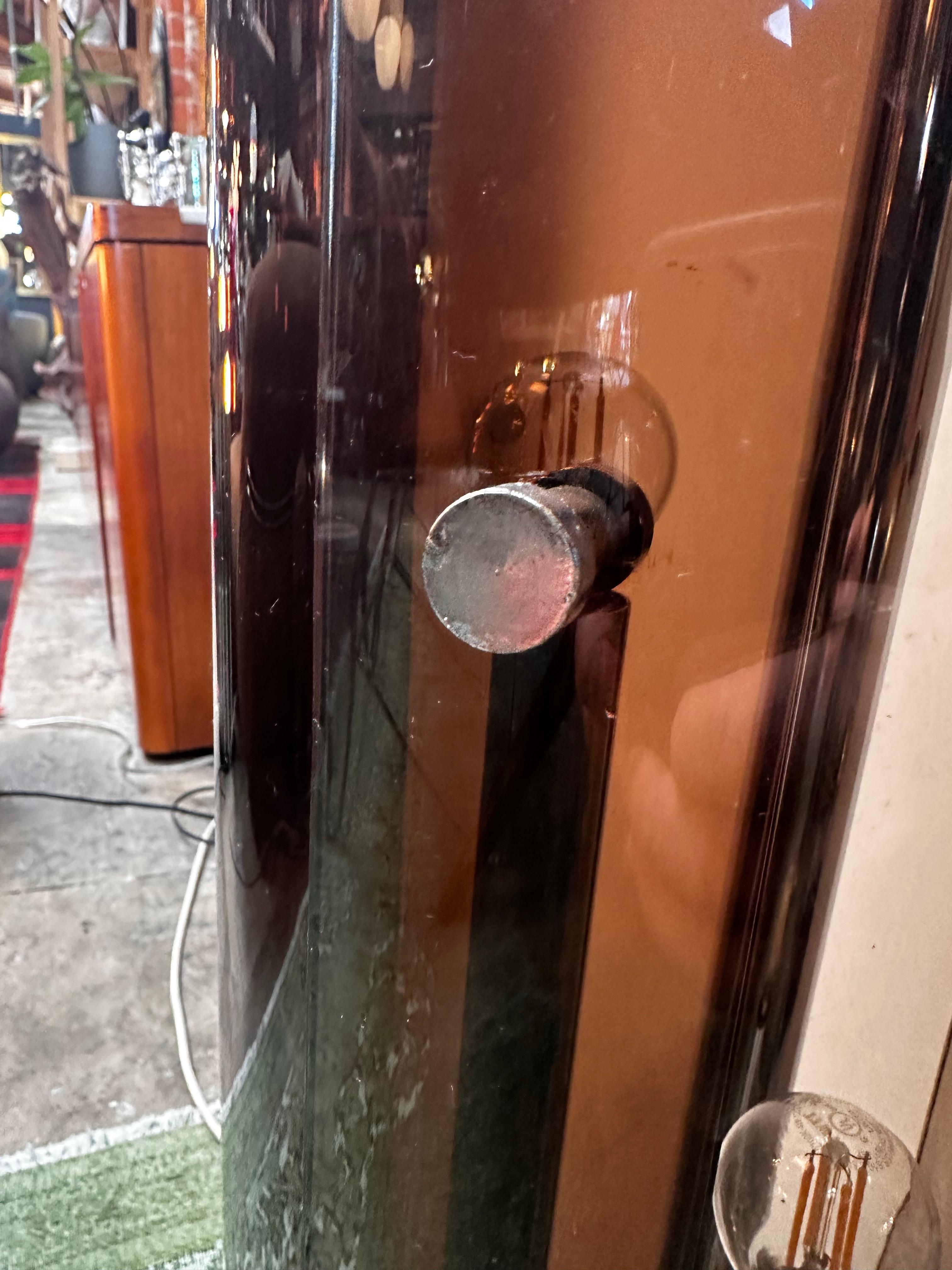 Beautiful Italian Plexiglass and Chrome Floor Lamp 1980s In Good Condition For Sale In Los Angeles, CA