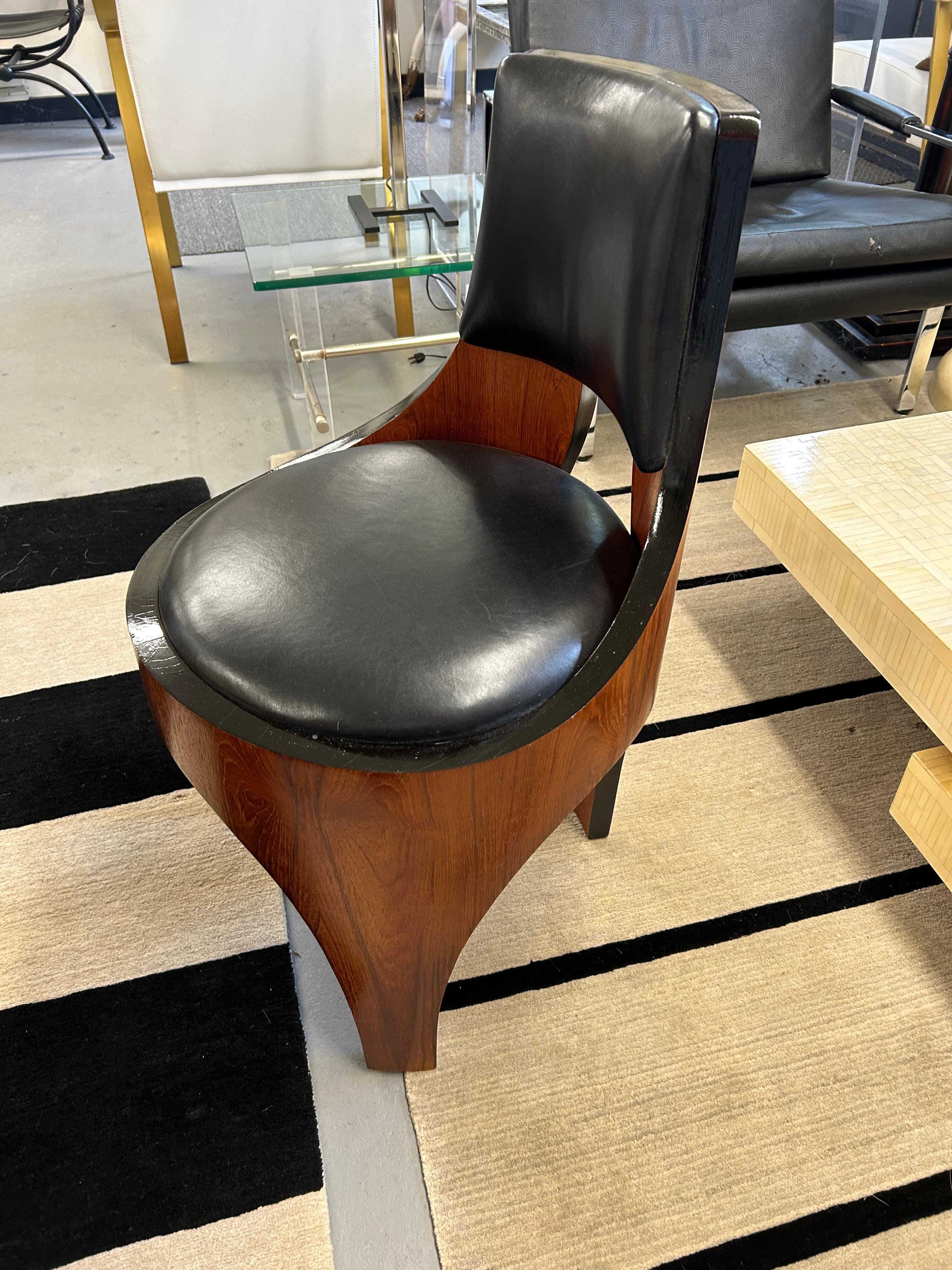 Beautiful Italian Sculptural Mahogany & Black Leather Barrel Chair 4