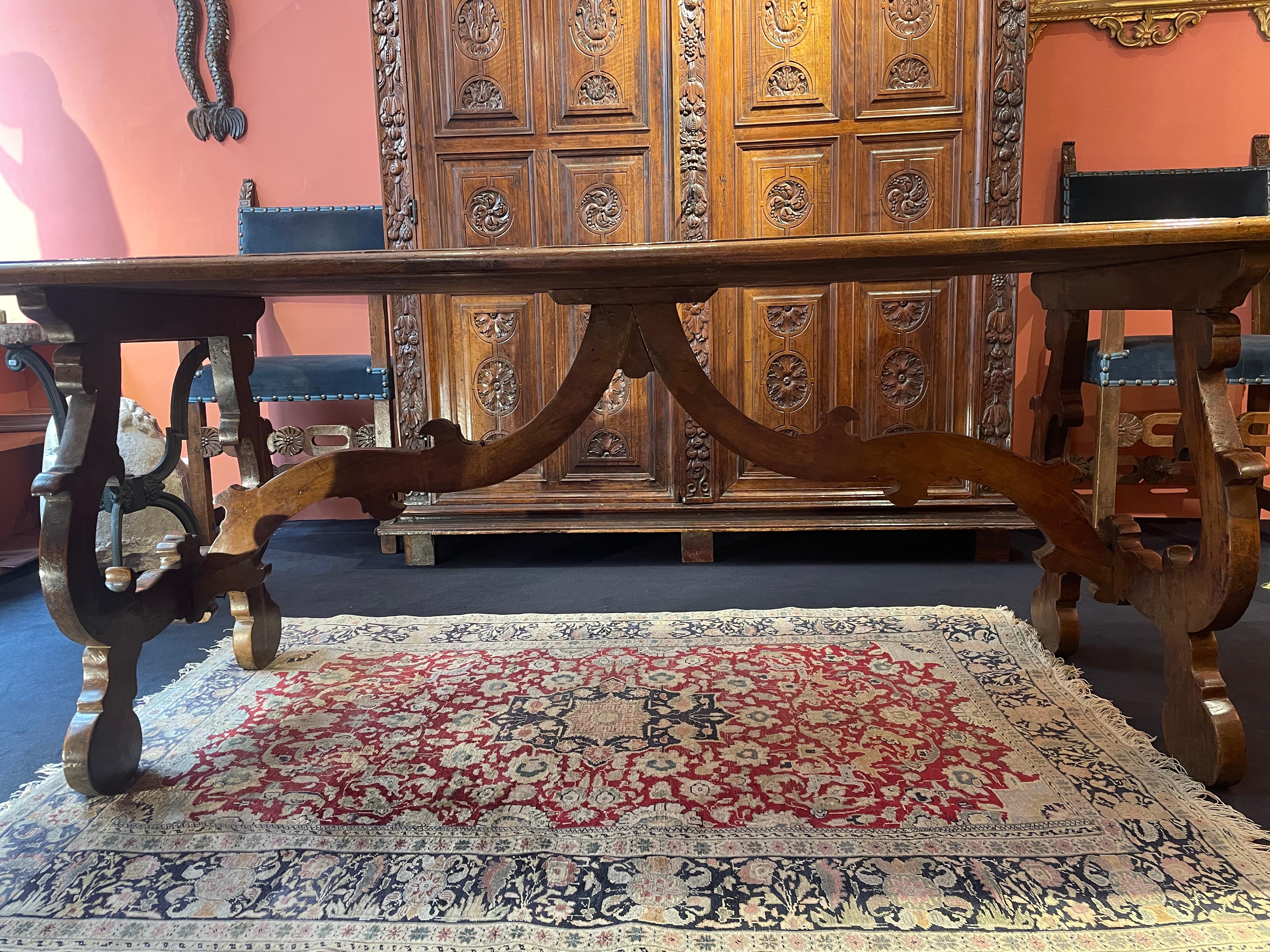 Belle table italienne 