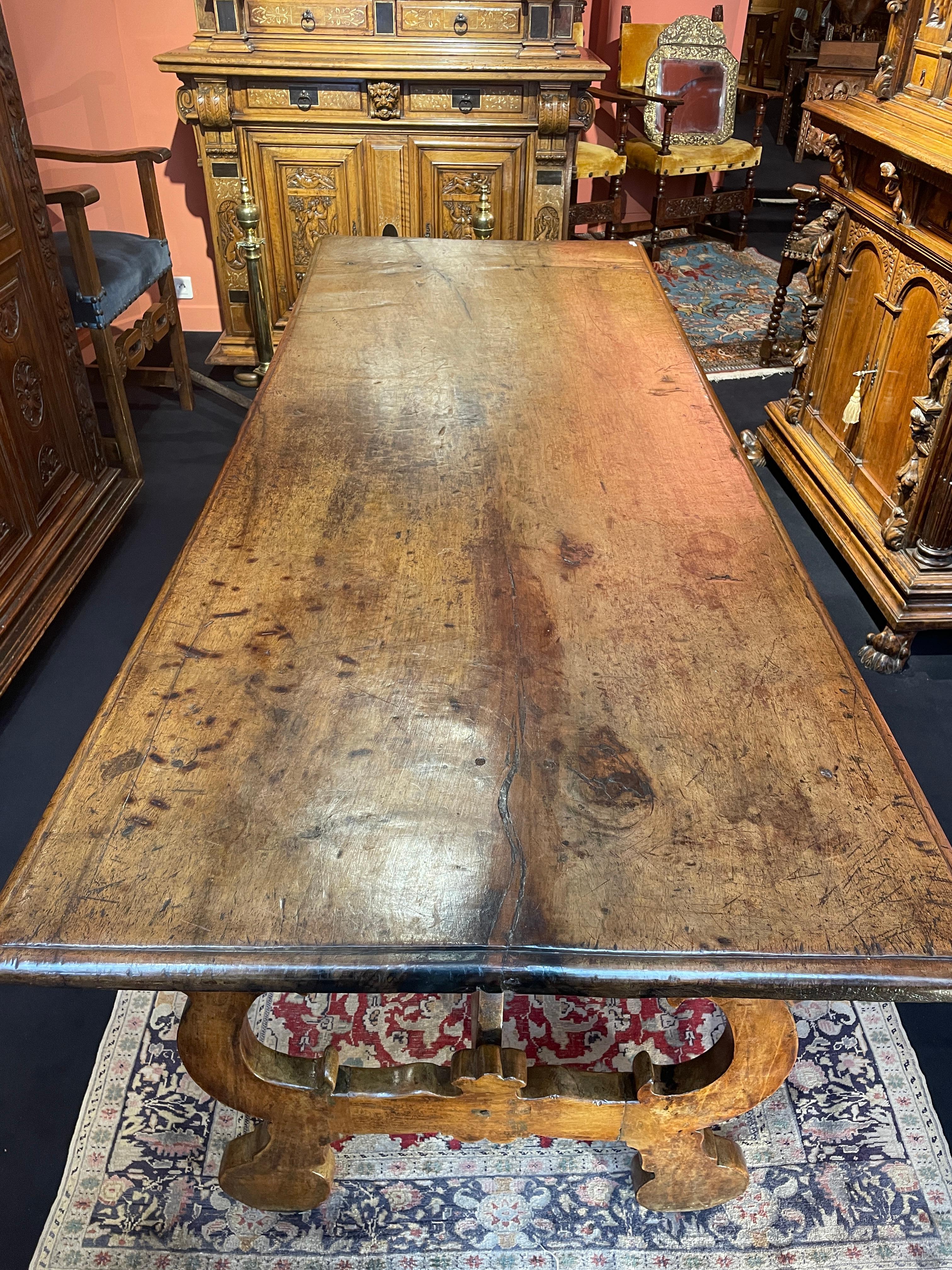 Belle table italienne 