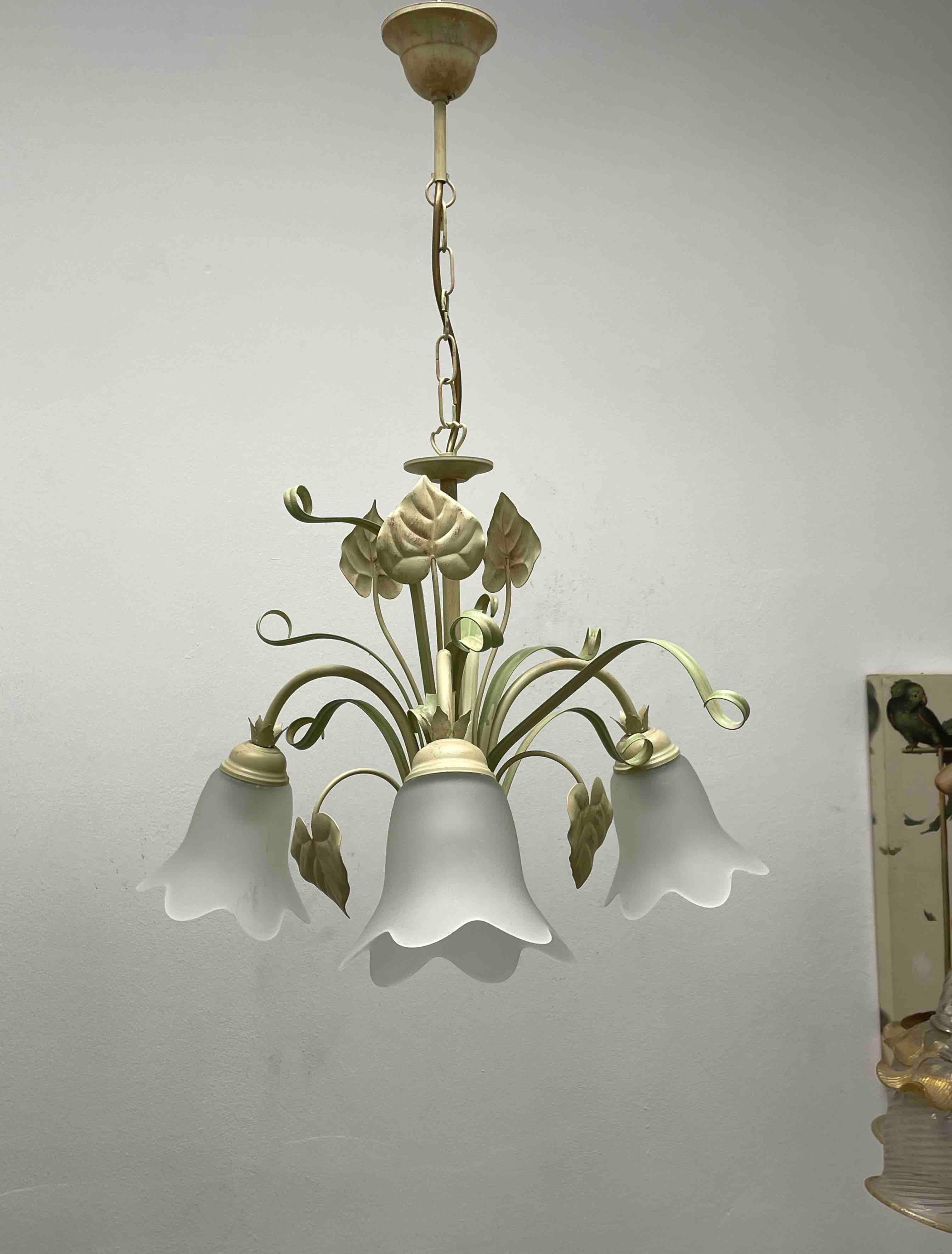 Beautiful Italian Tole Florentine Florence Grasses and Leaves Chandelier For Sale 3
