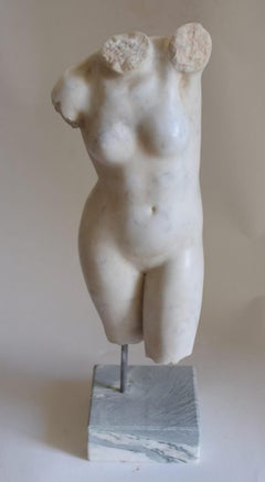 Schöner italienischer „Torso“  Carrara-Marmor des 20. Jahrhunderts