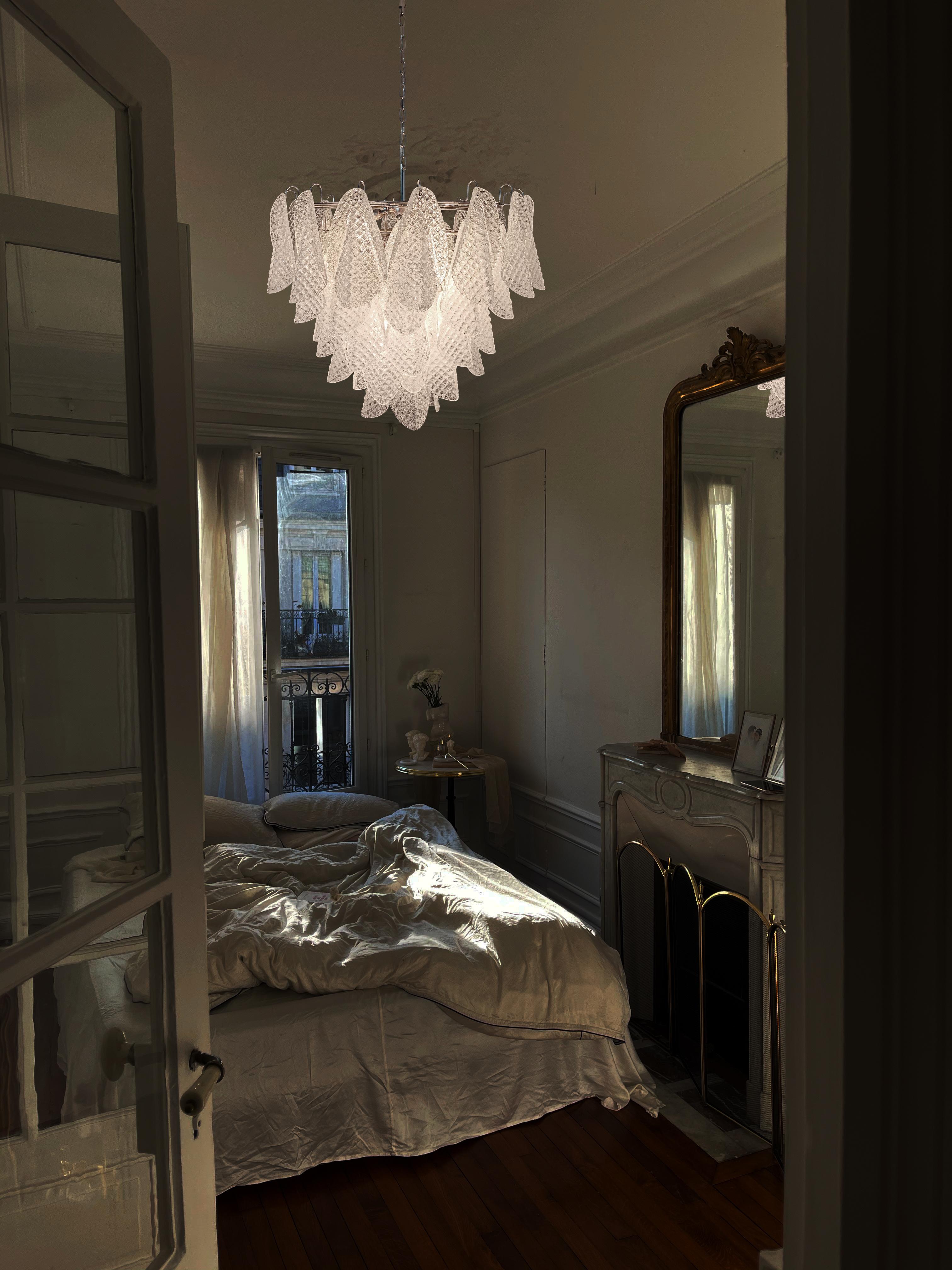 Beautiful Italian vintage Murano chandelier - 57 glass rondini For Sale 1