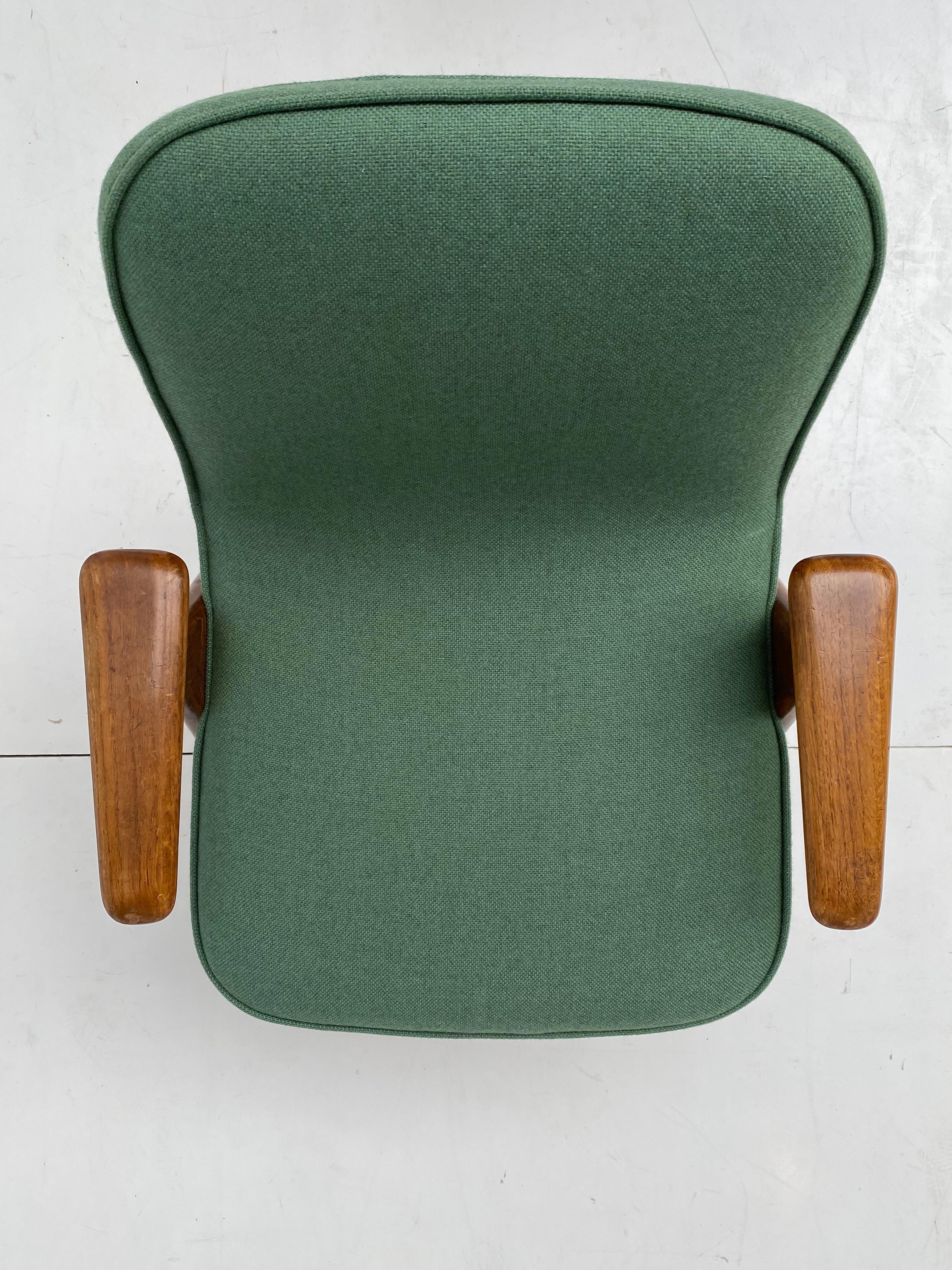 Beautiful Italian Walnut Side Chair by Gaetano & Alessandro Besana 1958 For Sale 4
