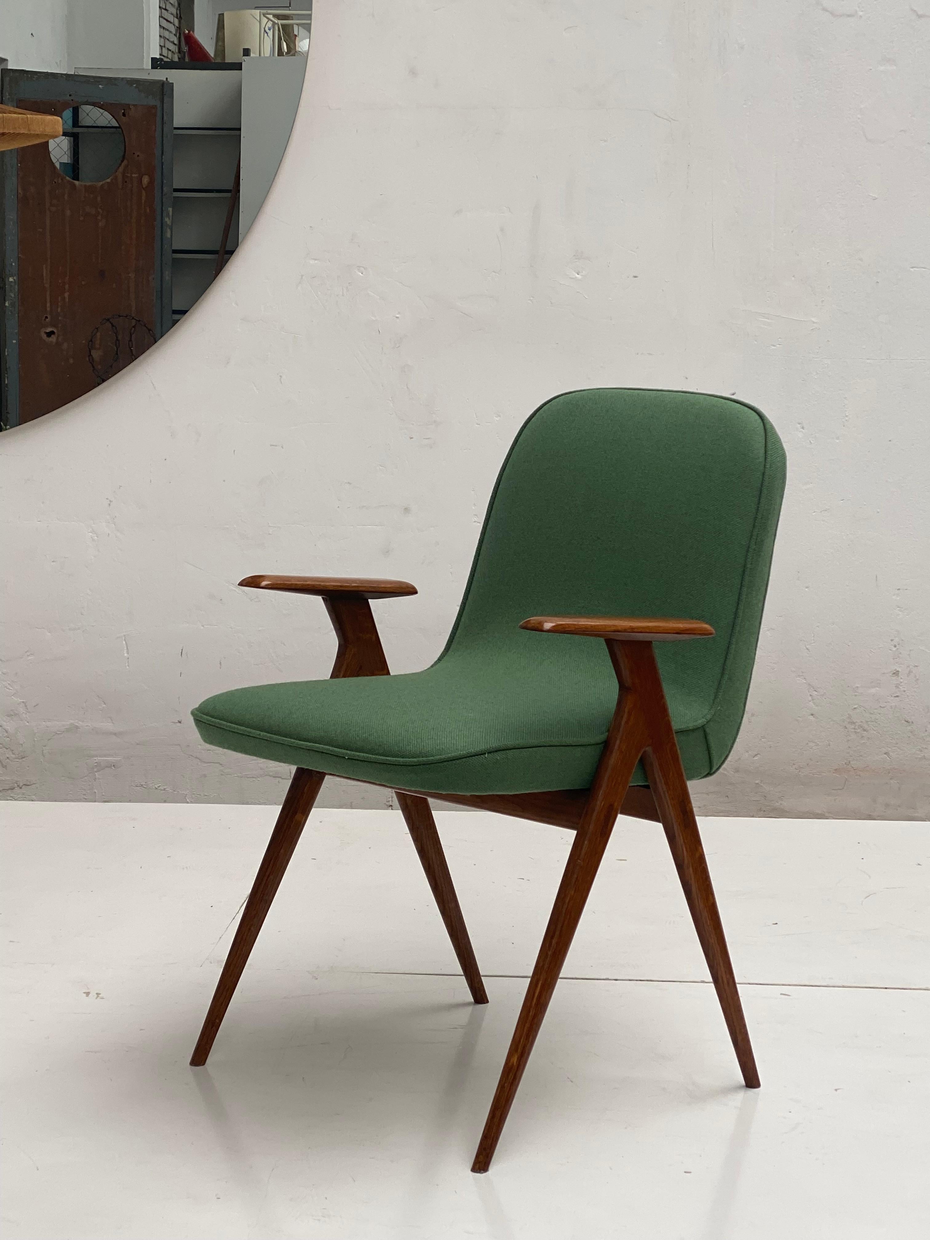 Beautiful Italian Walnut Side Chair by Gaetano & Alessandro Besana 1958 For Sale 3