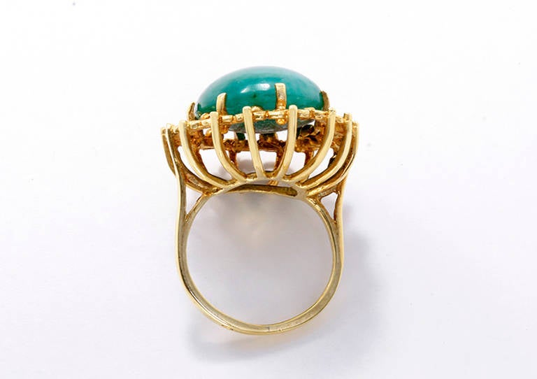 Beautiful Jade Yellow Gold Ring In Excellent Condition For Sale In Dallas, TX