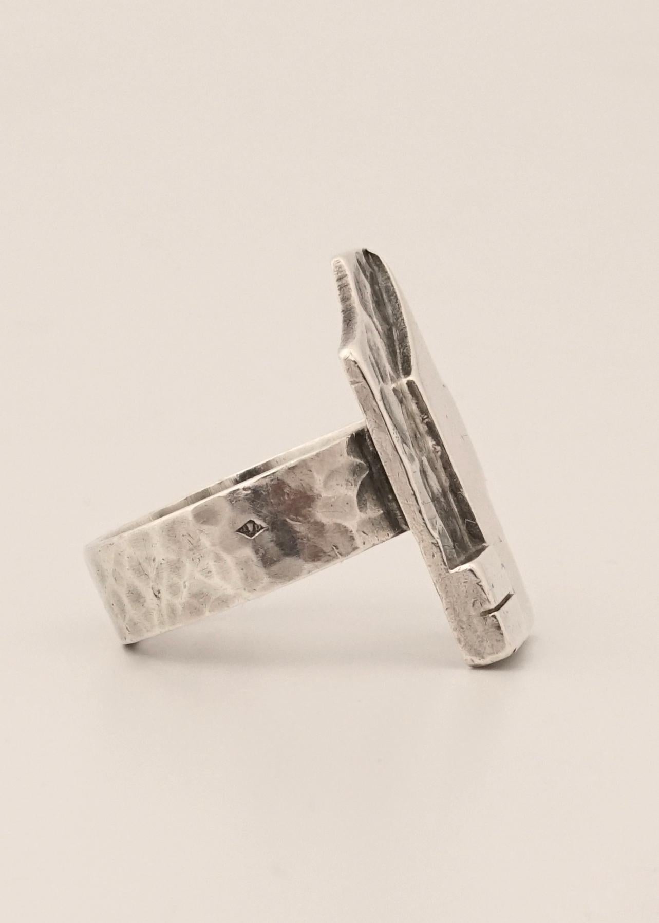Beautiful Jean Despres Hammered Silver Ring, circa 1950 In Good Condition In Paris, FR